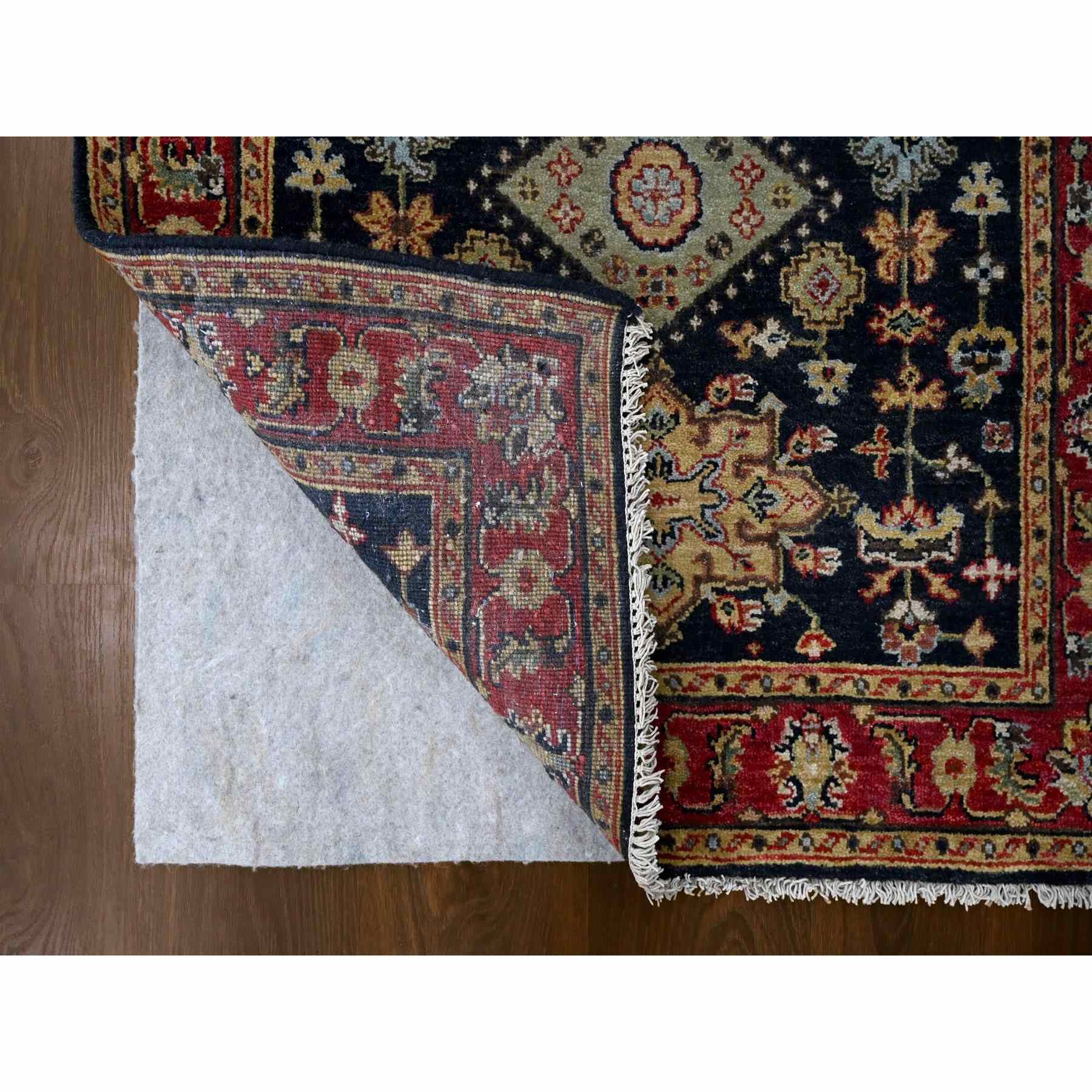 Heriz-Hand-Knotted-Rug-423310