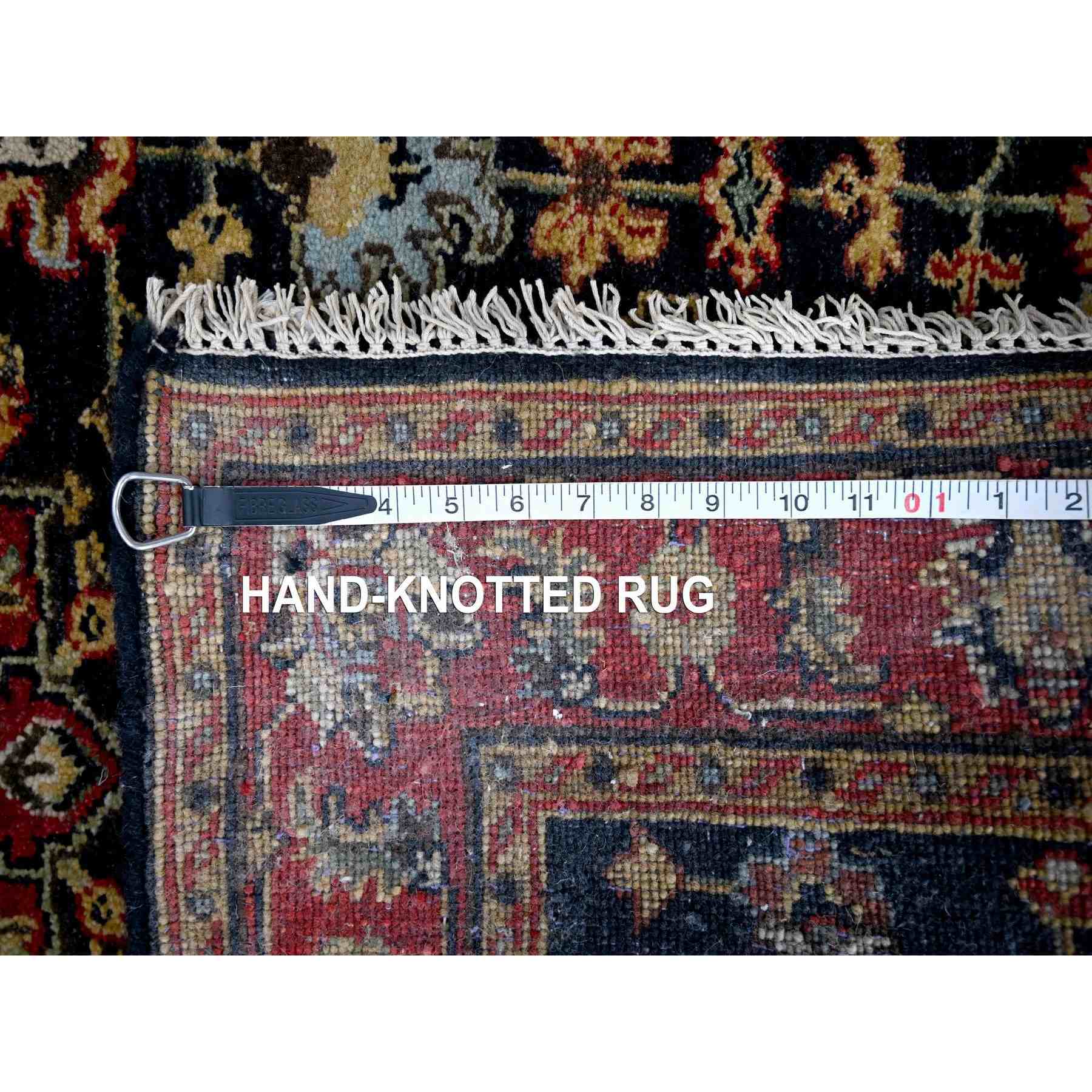 Heriz-Hand-Knotted-Rug-423310