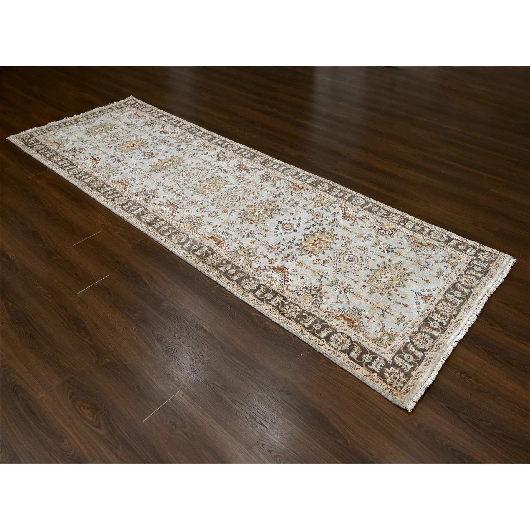 Heriz-Hand-Knotted-Rug-423455