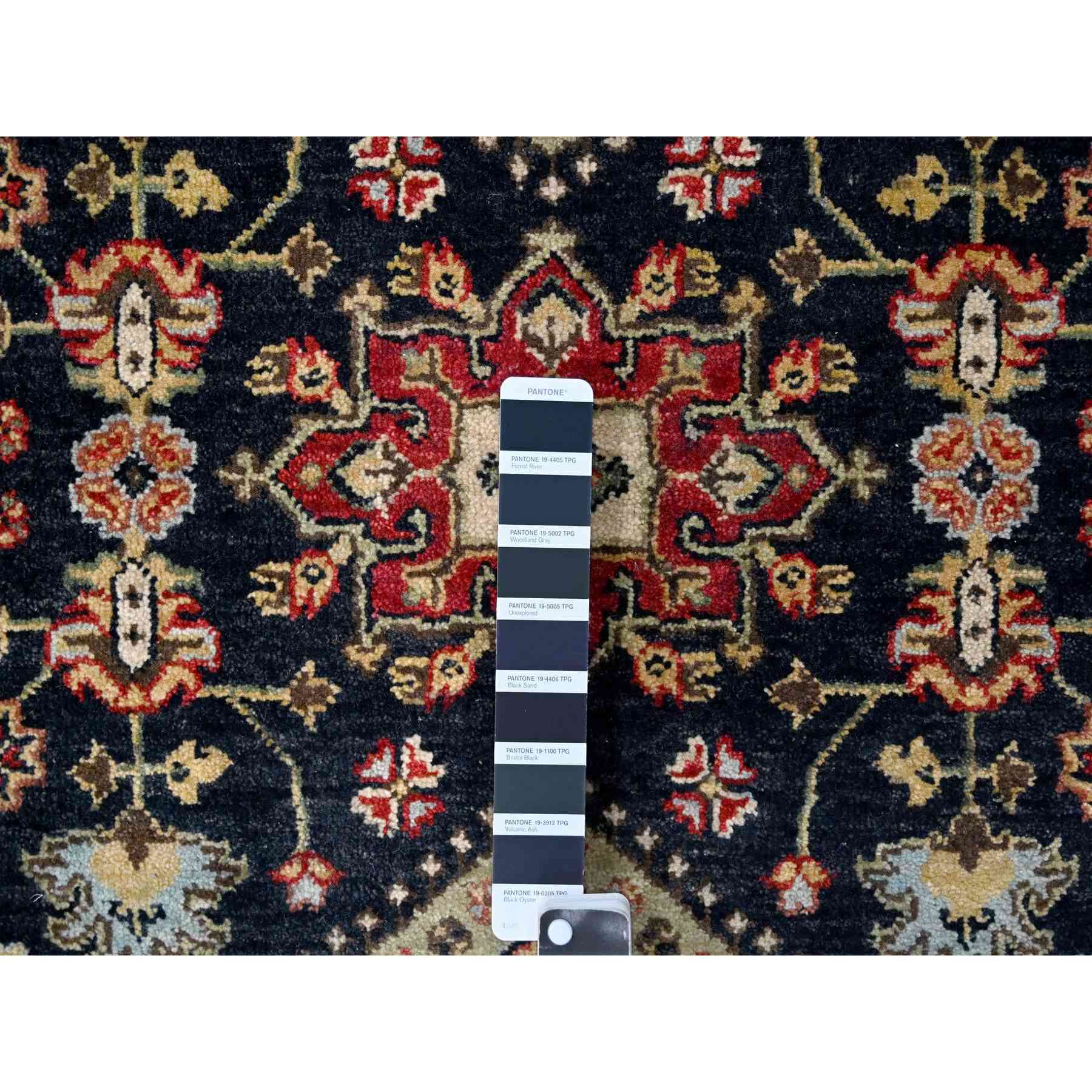 Heriz-Hand-Knotted-Rug-423555