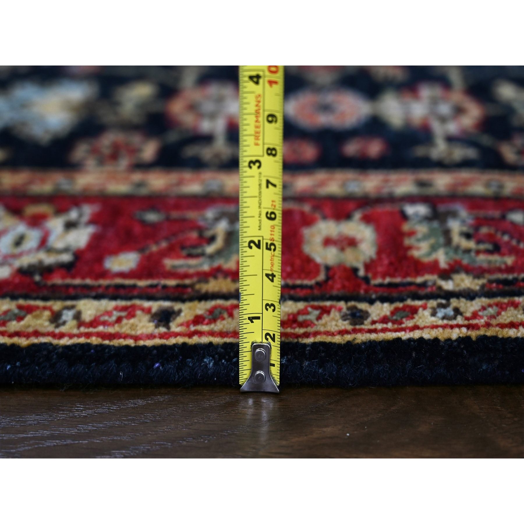 Heriz-Hand-Knotted-Rug-423555