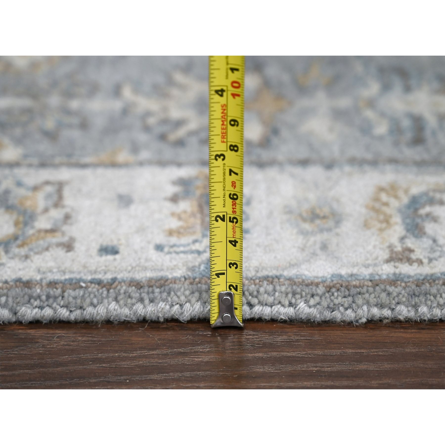 Heriz-Hand-Knotted-Rug-423560