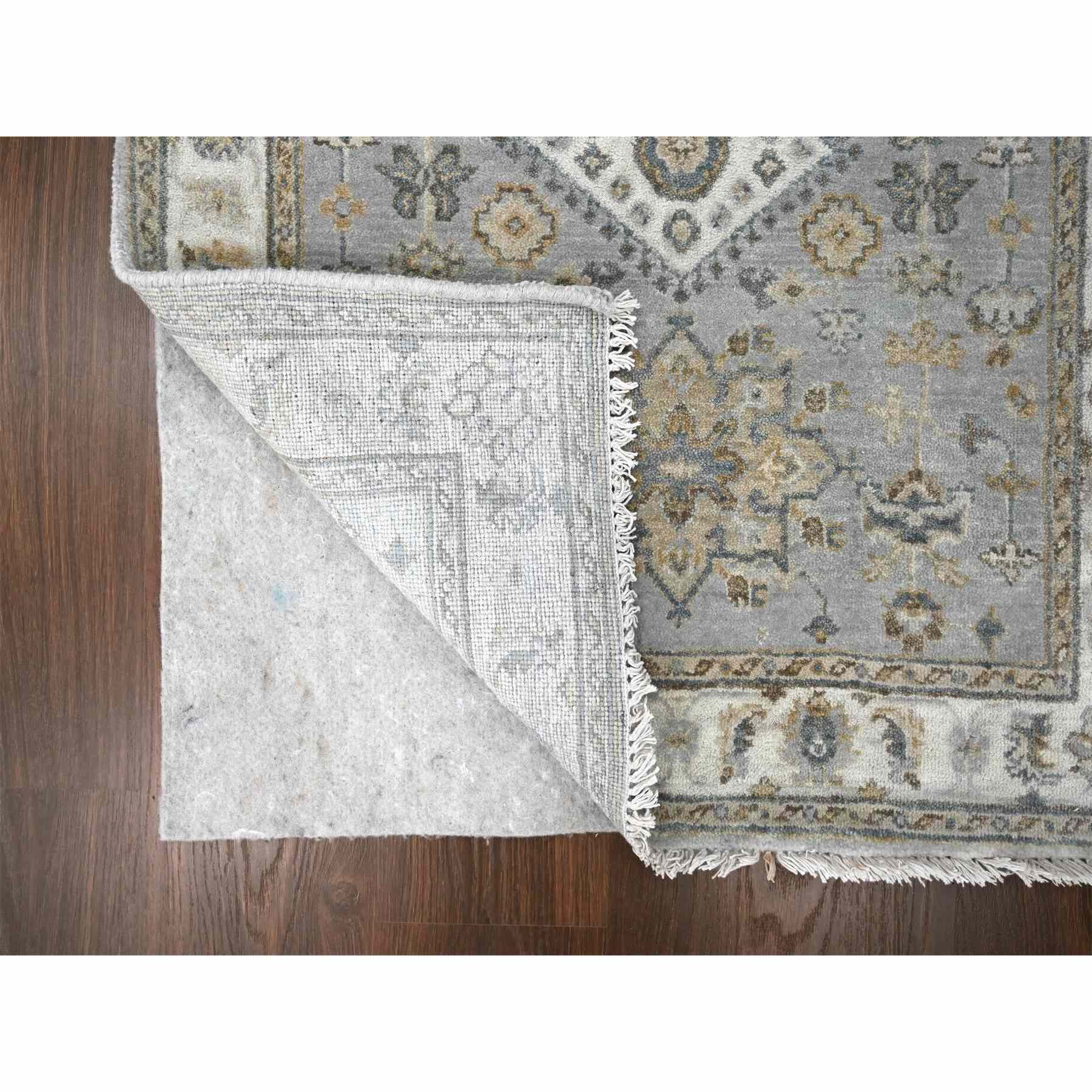Heriz-Hand-Knotted-Rug-423565
