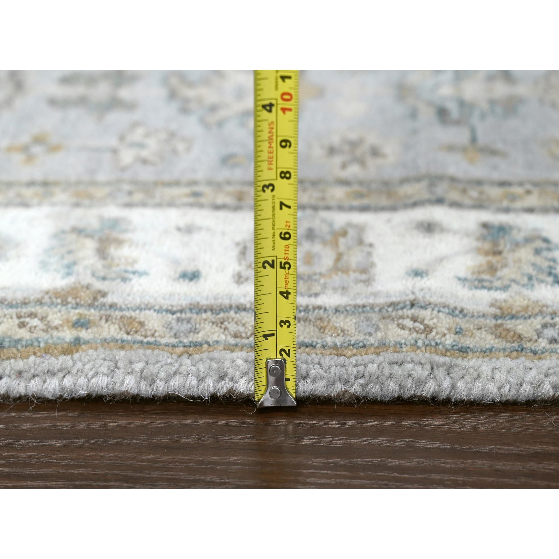 Heriz-Hand-Knotted-Rug-423570