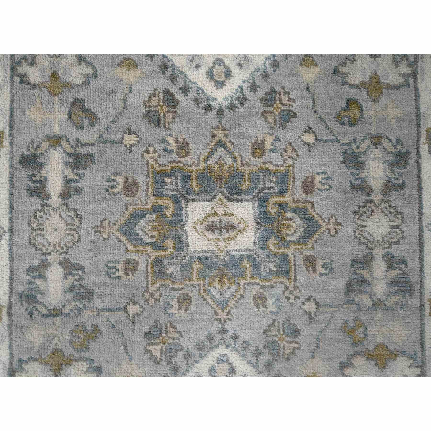 Heriz-Hand-Knotted-Rug-423595