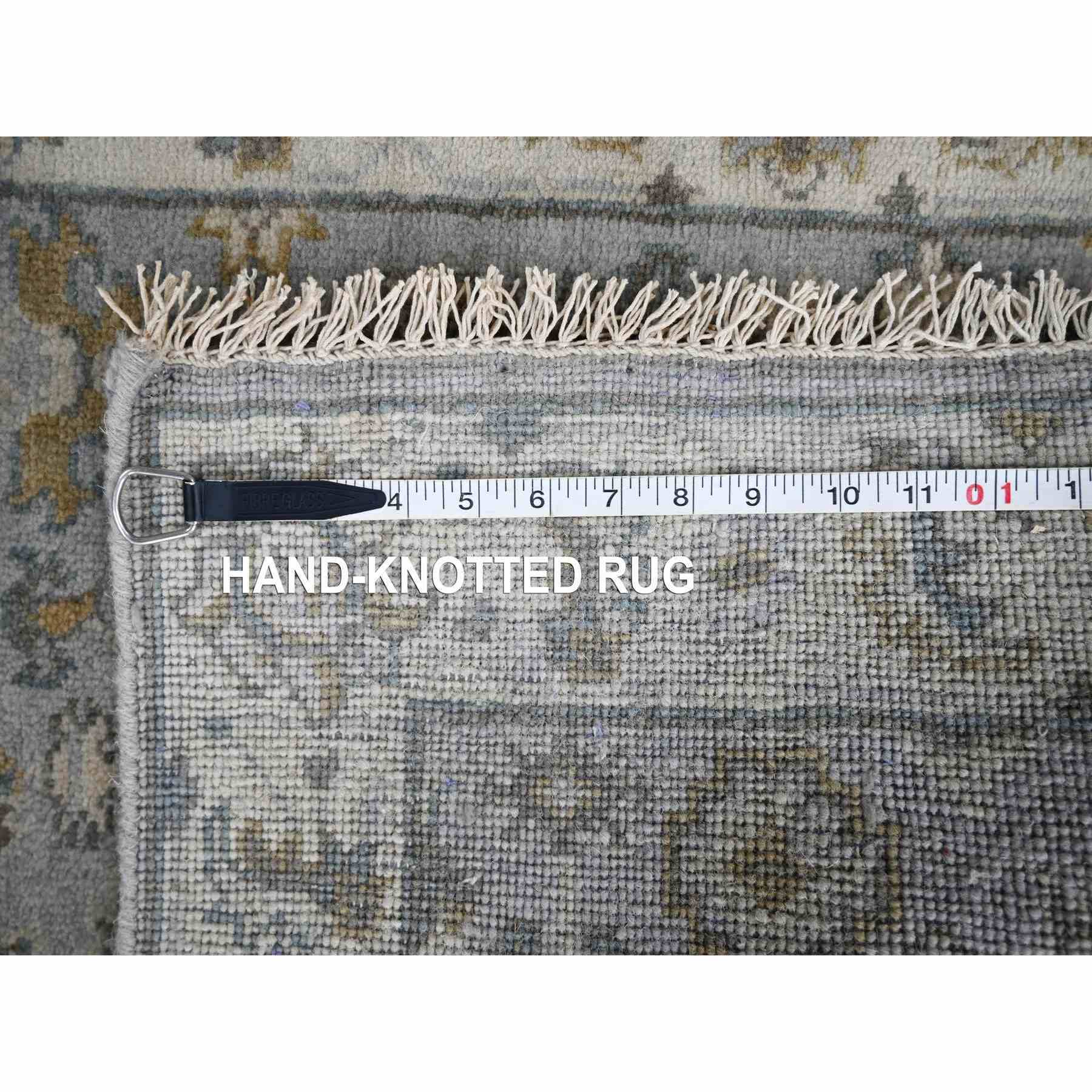 Heriz-Hand-Knotted-Rug-423600