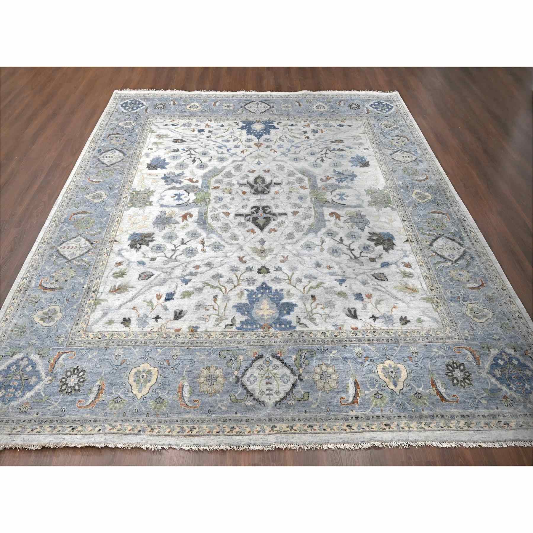 Heriz-Hand-Knotted-Rug-423685