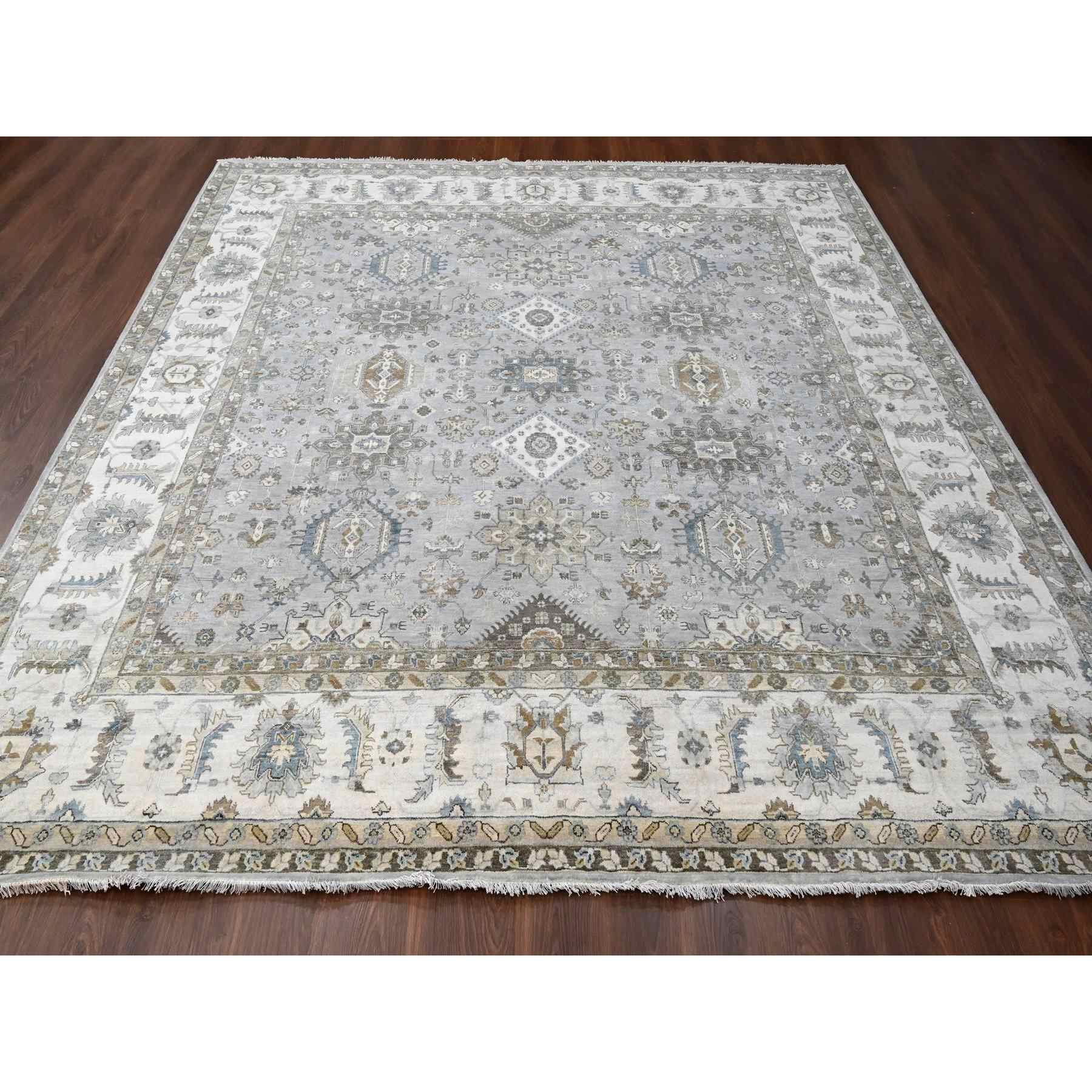 Heriz-Hand-Knotted-Rug-423990
