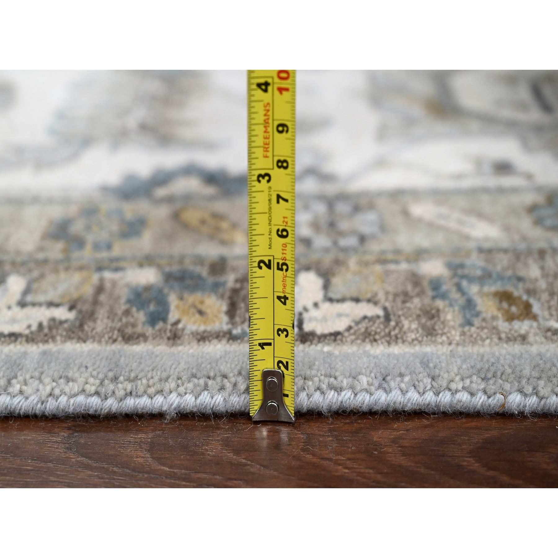 Heriz-Hand-Knotted-Rug-423990