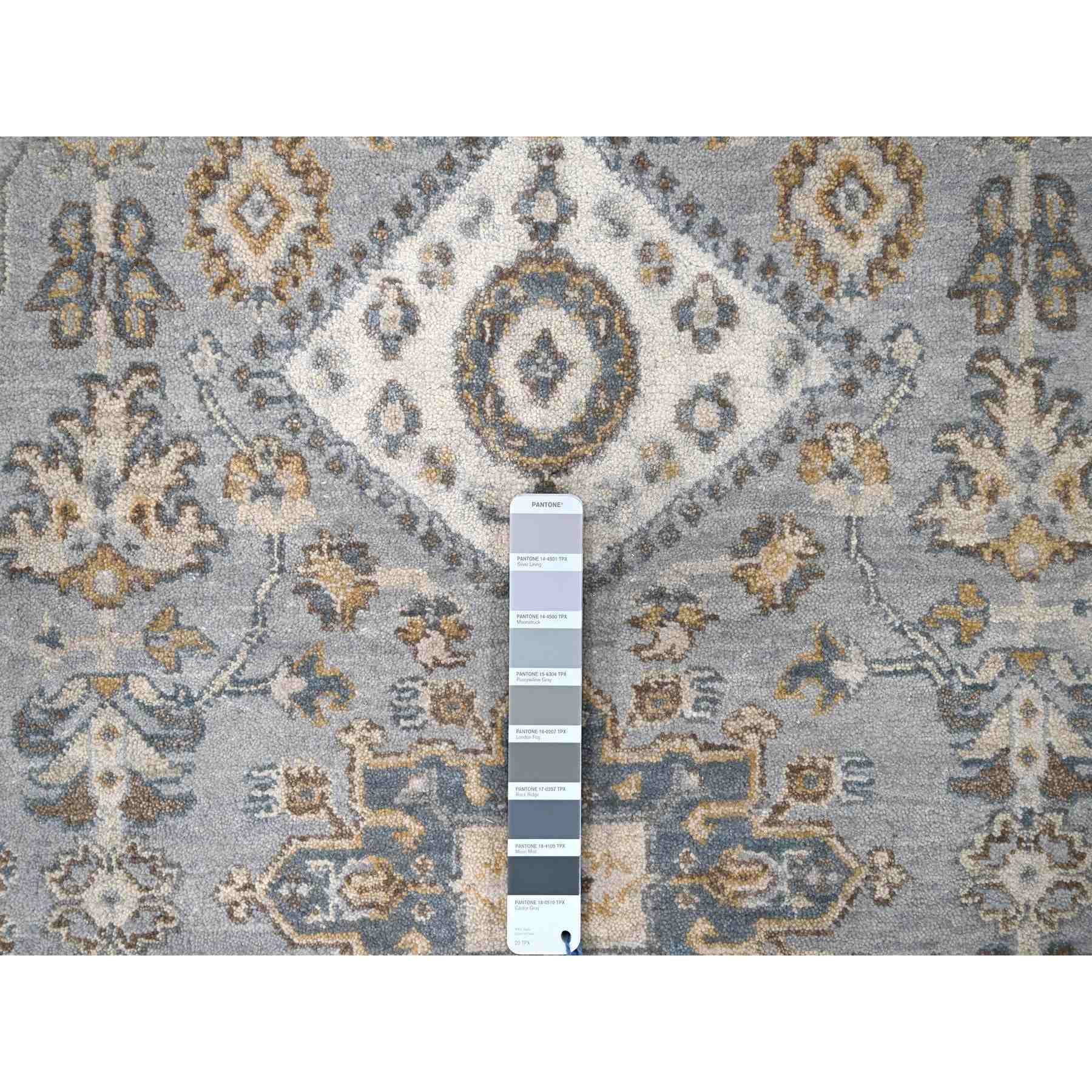 Heriz-Hand-Knotted-Rug-424105