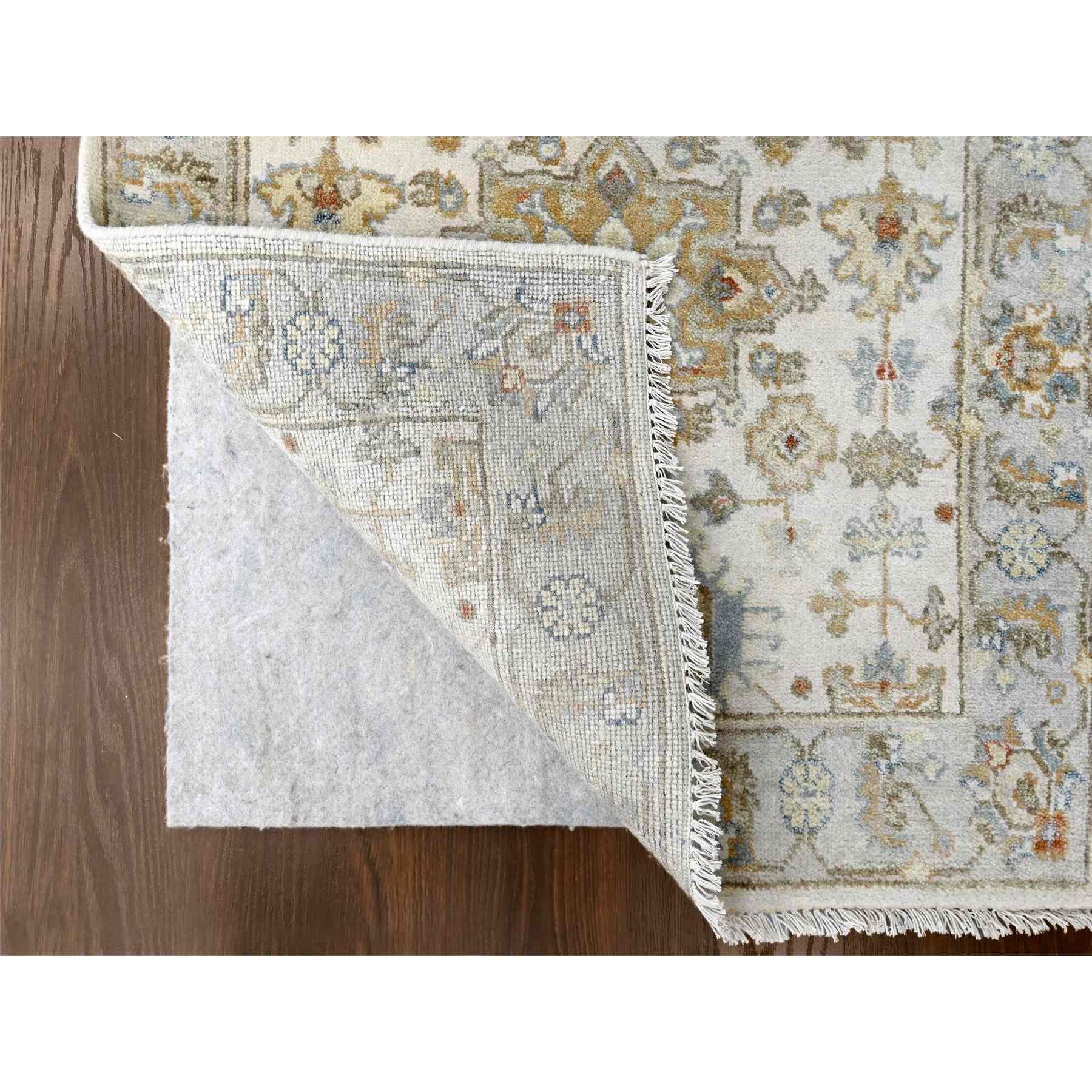 Heriz-Hand-Knotted-Rug-424130