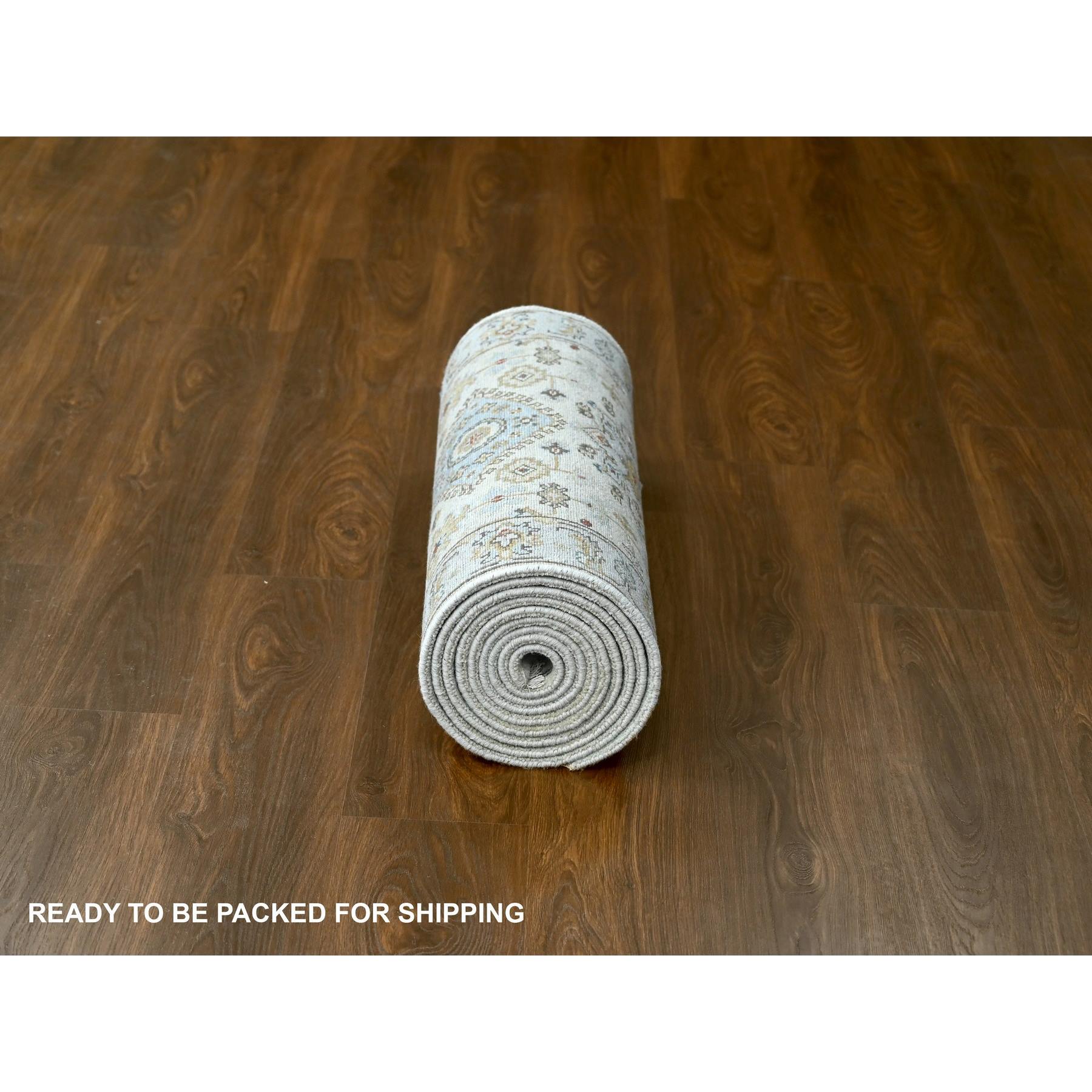 Heriz-Hand-Knotted-Rug-424205
