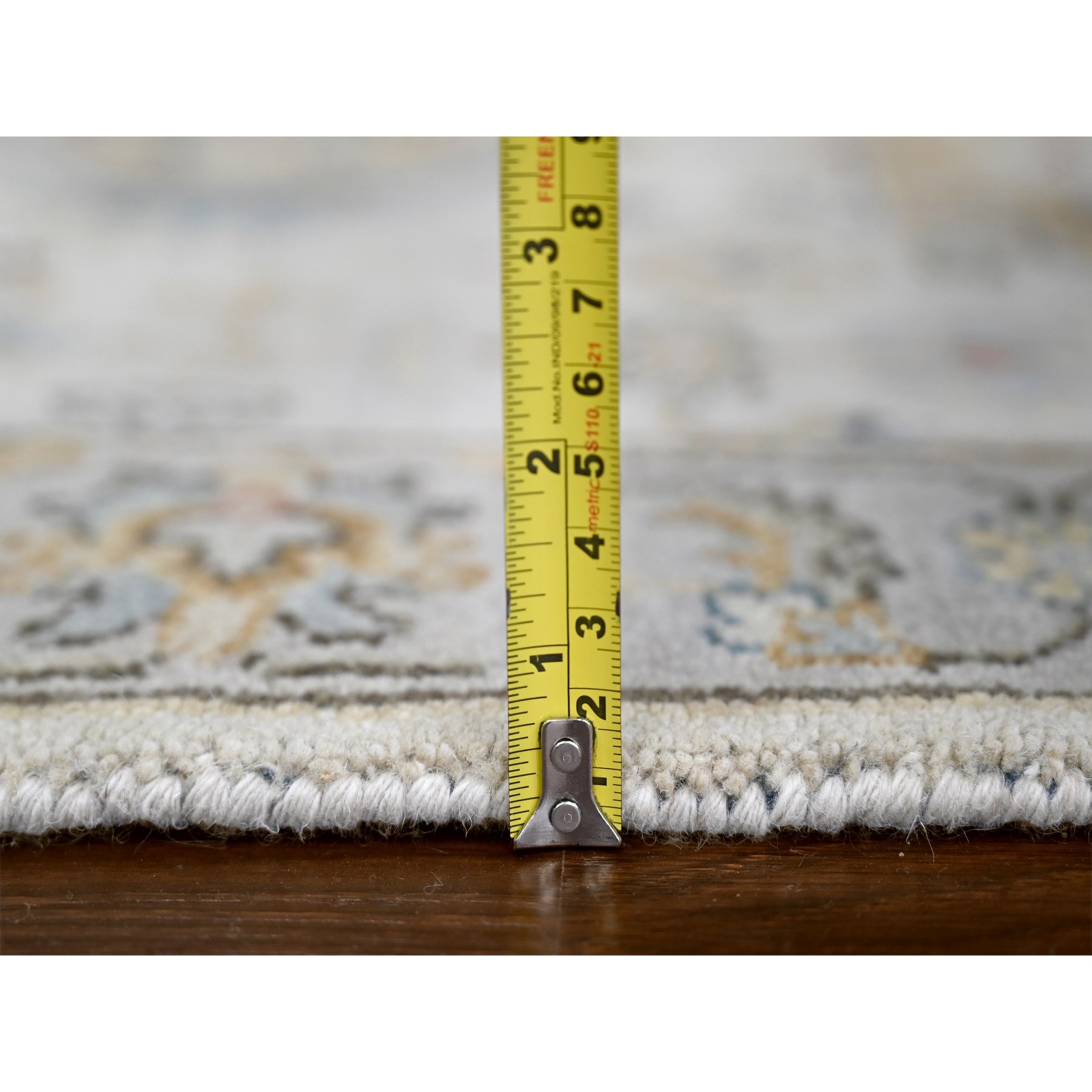 Heriz-Hand-Knotted-Rug-424205