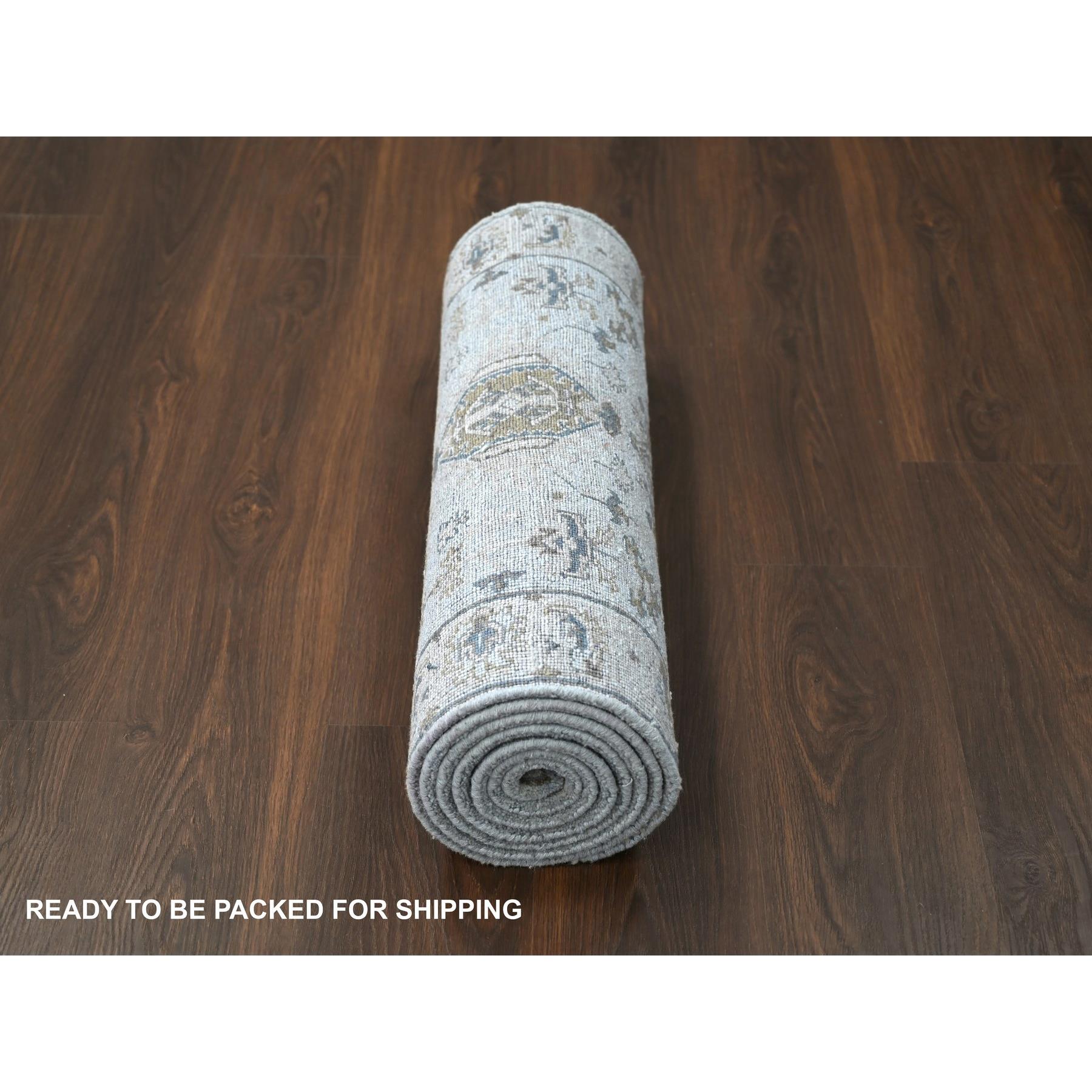 Heriz-Hand-Knotted-Rug-424250