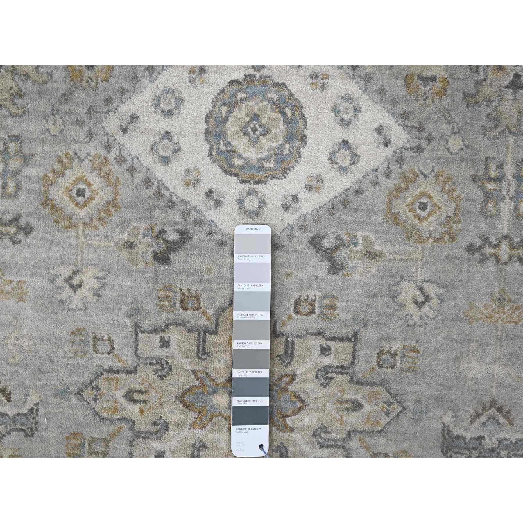 Heriz-Hand-Knotted-Rug-424530