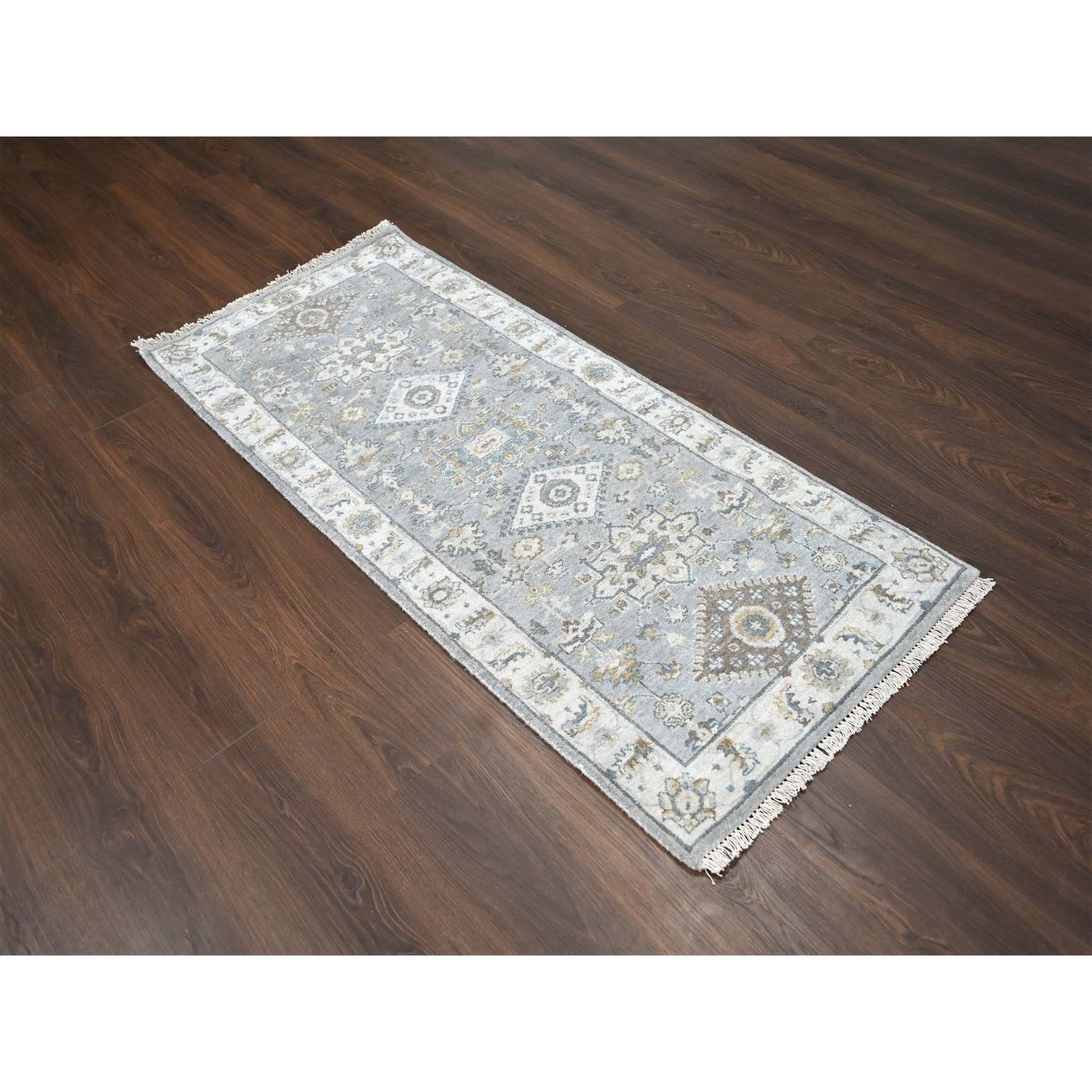 Heriz-Hand-Knotted-Rug-424540