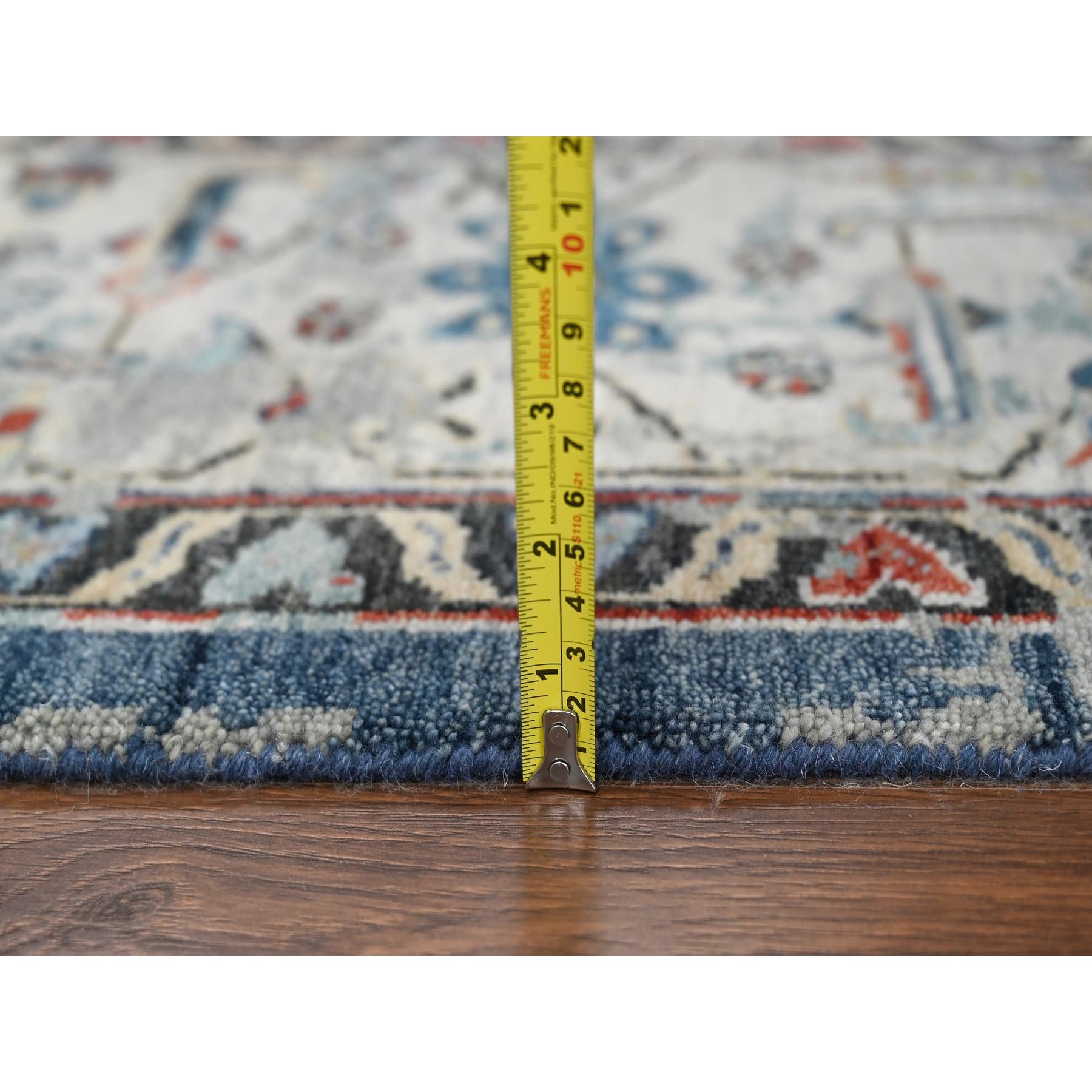 Heriz-Hand-Knotted-Rug-424855