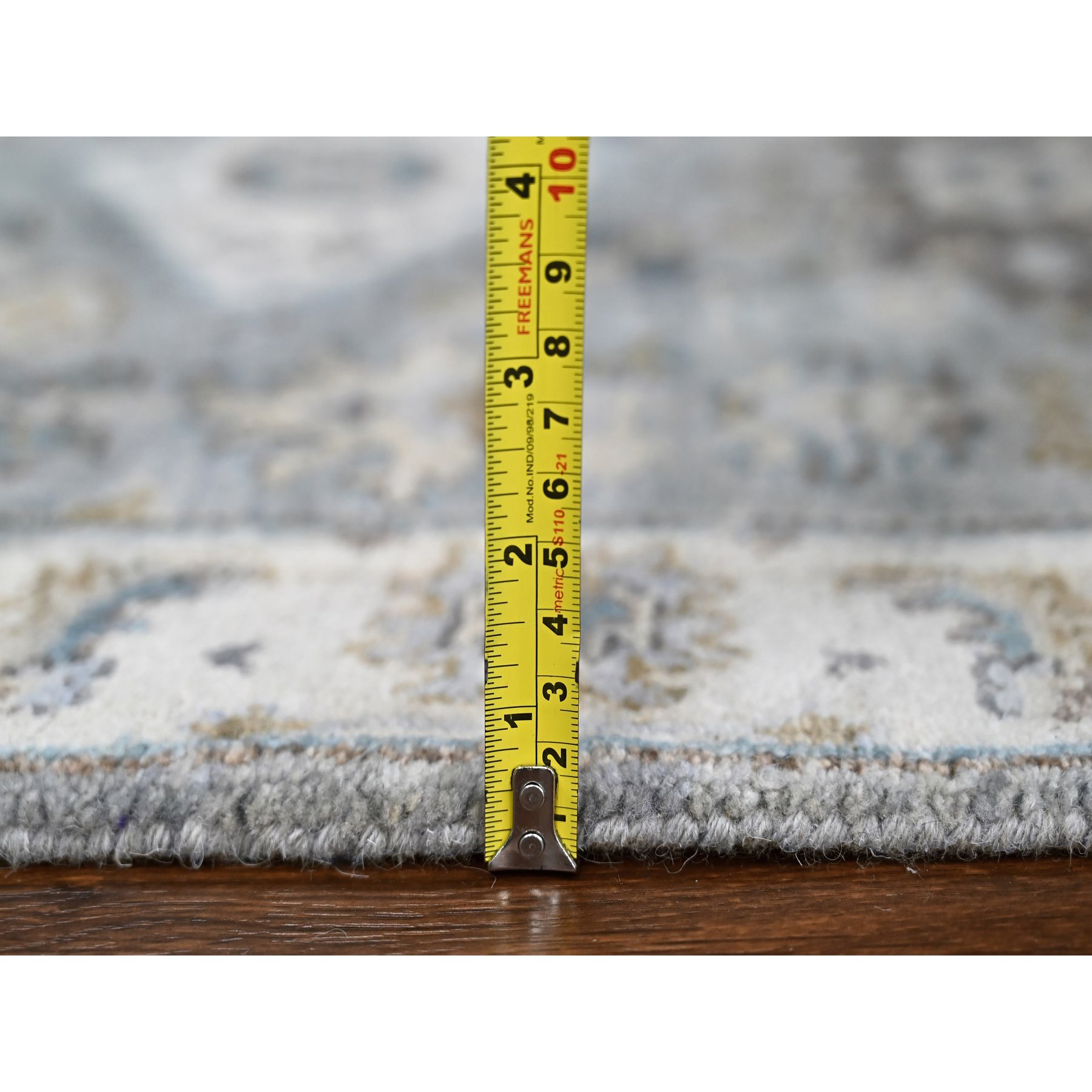 Heriz-Hand-Knotted-Rug-424910