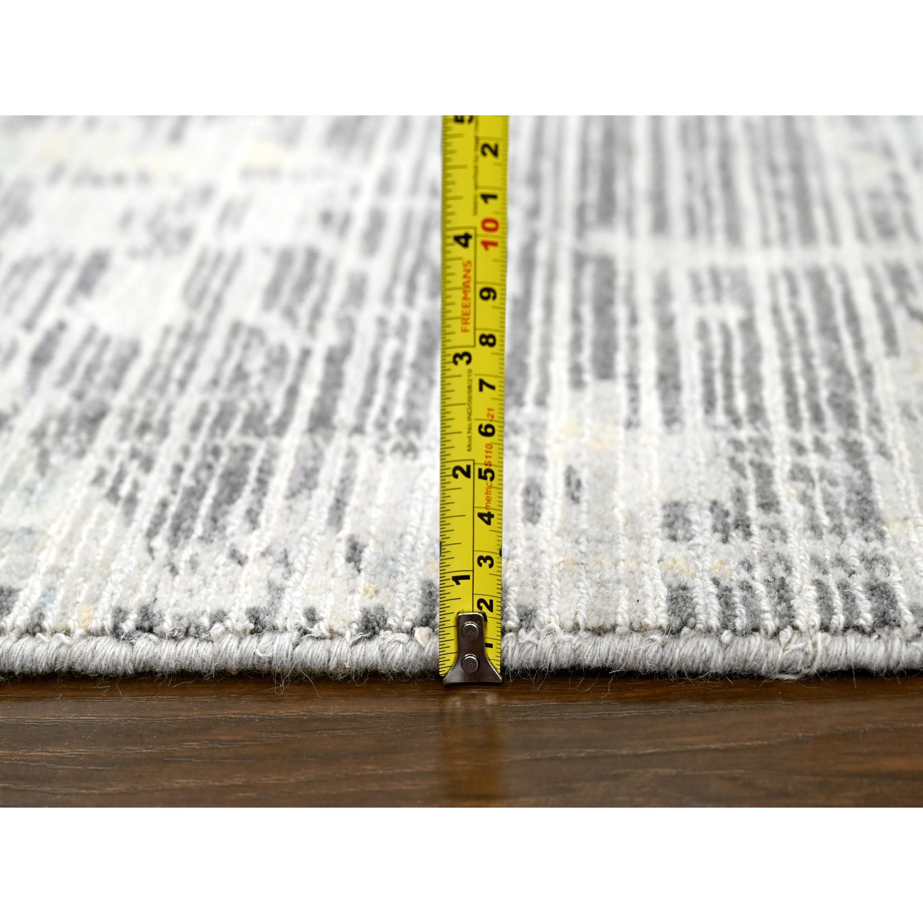 Modern-and-Contemporary-Hand-Knotted-Rug-422895
