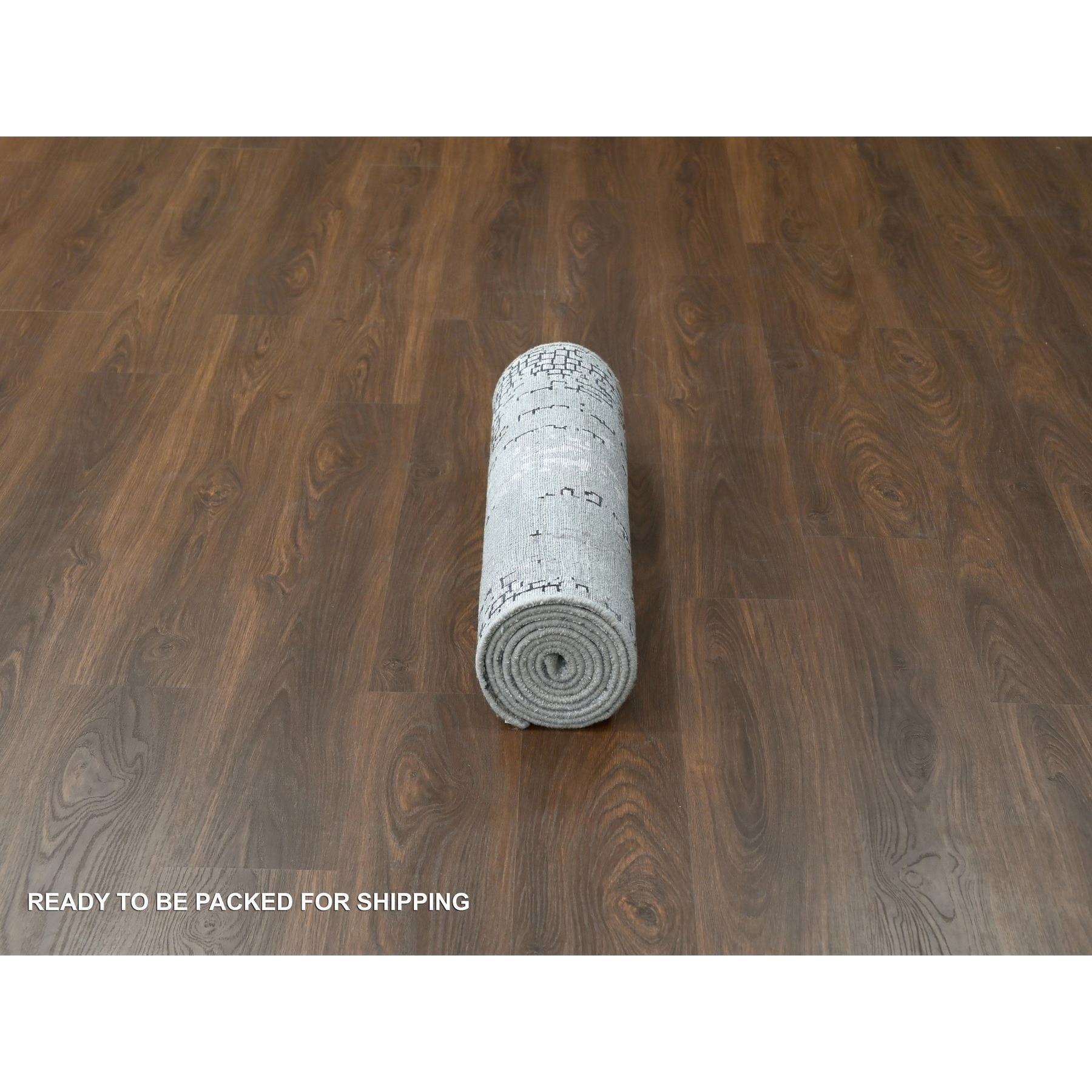 Modern-and-Contemporary-Hand-Knotted-Rug-423020
