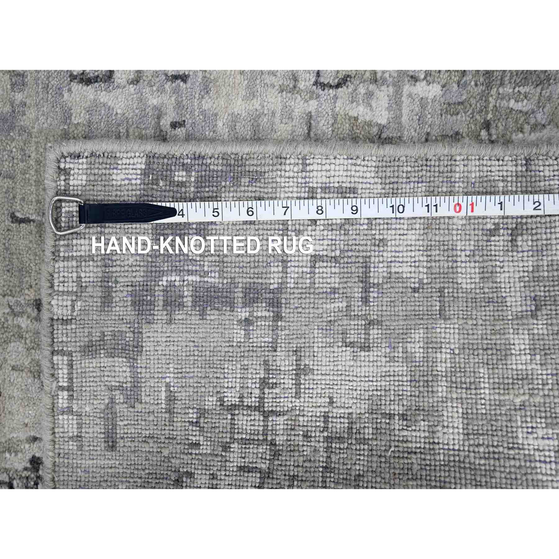 Modern-and-Contemporary-Hand-Knotted-Rug-423020