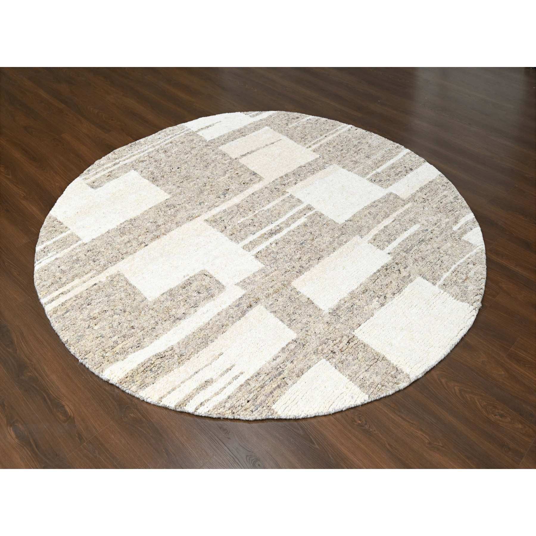 Modern-and-Contemporary-Hand-Knotted-Rug-423115