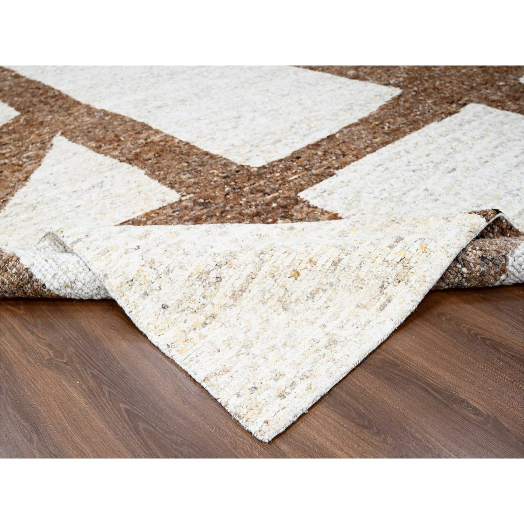 Modern-and-Contemporary-Hand-Knotted-Rug-423135