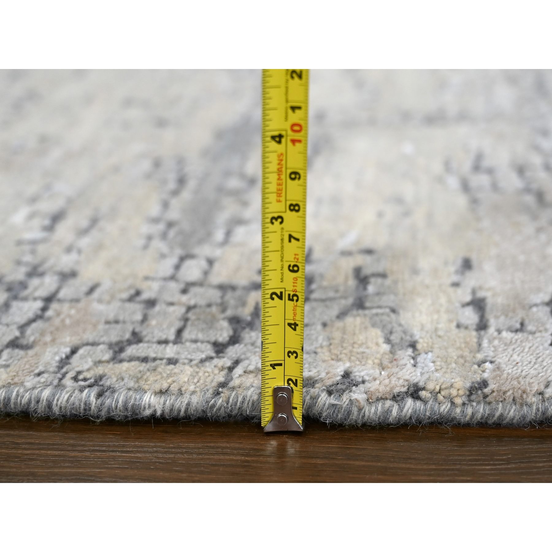 Modern-and-Contemporary-Hand-Knotted-Rug-423405