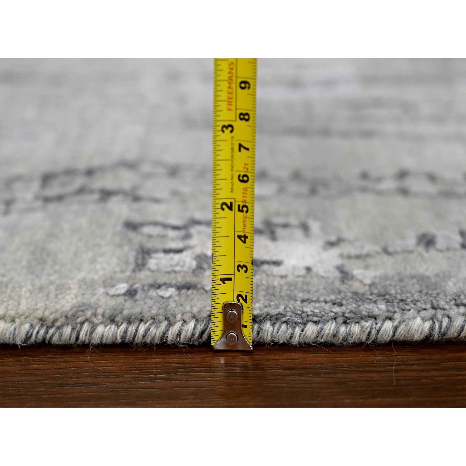 Modern-and-Contemporary-Hand-Knotted-Rug-423610