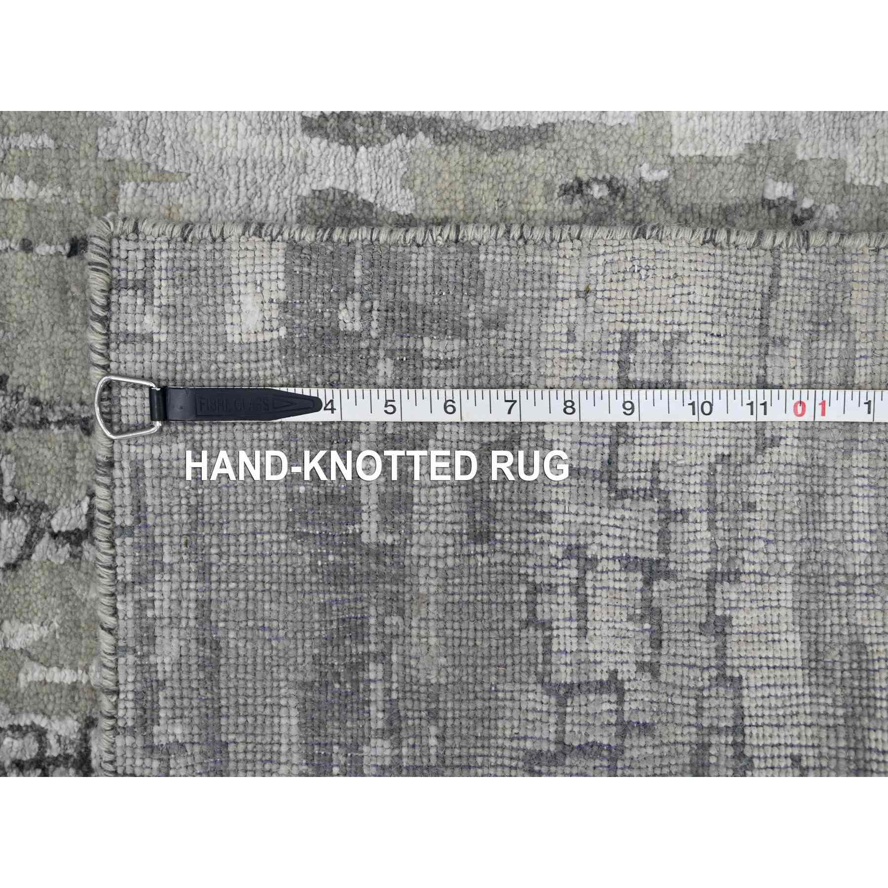 Modern-and-Contemporary-Hand-Knotted-Rug-423610