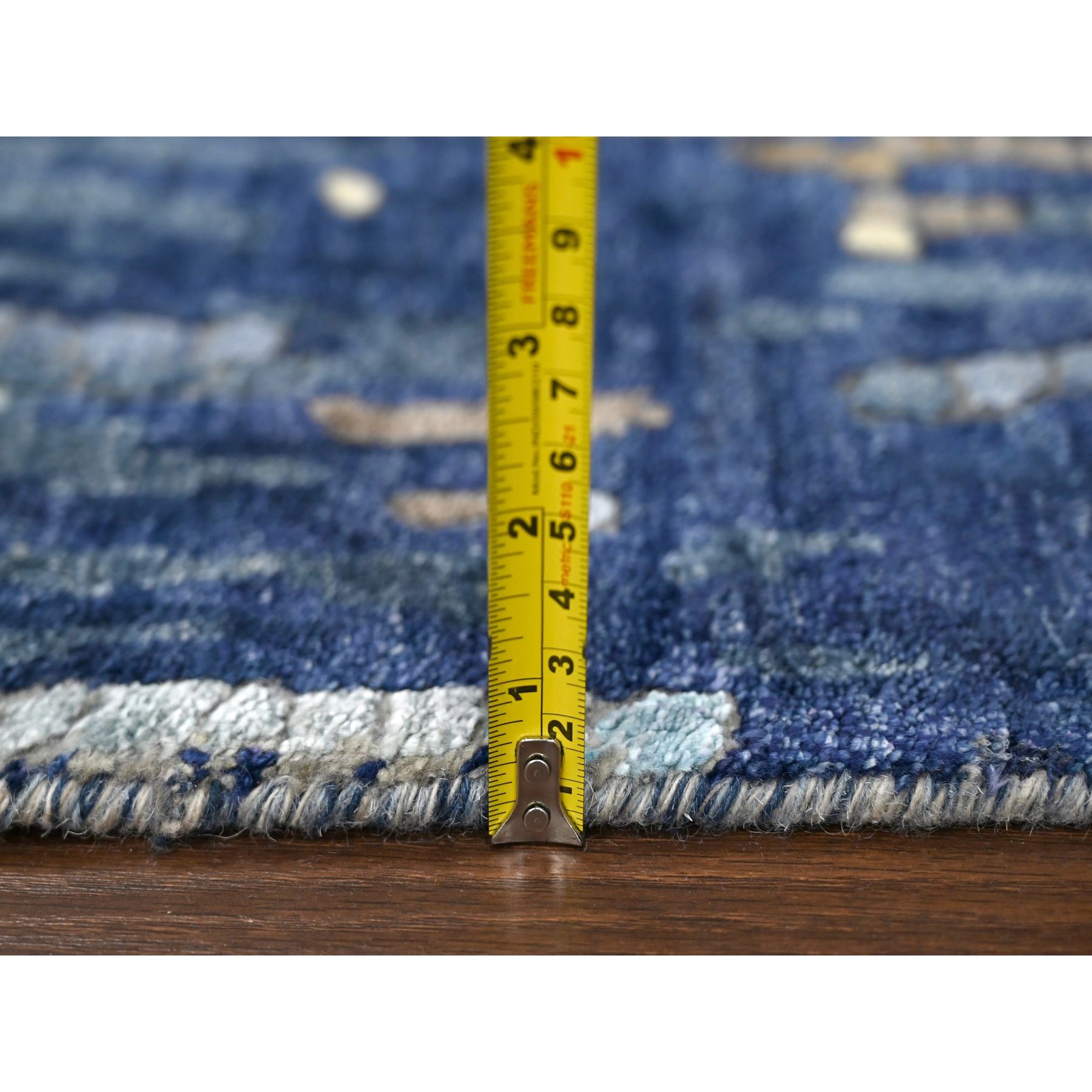 Modern-and-Contemporary-Hand-Knotted-Rug-423620