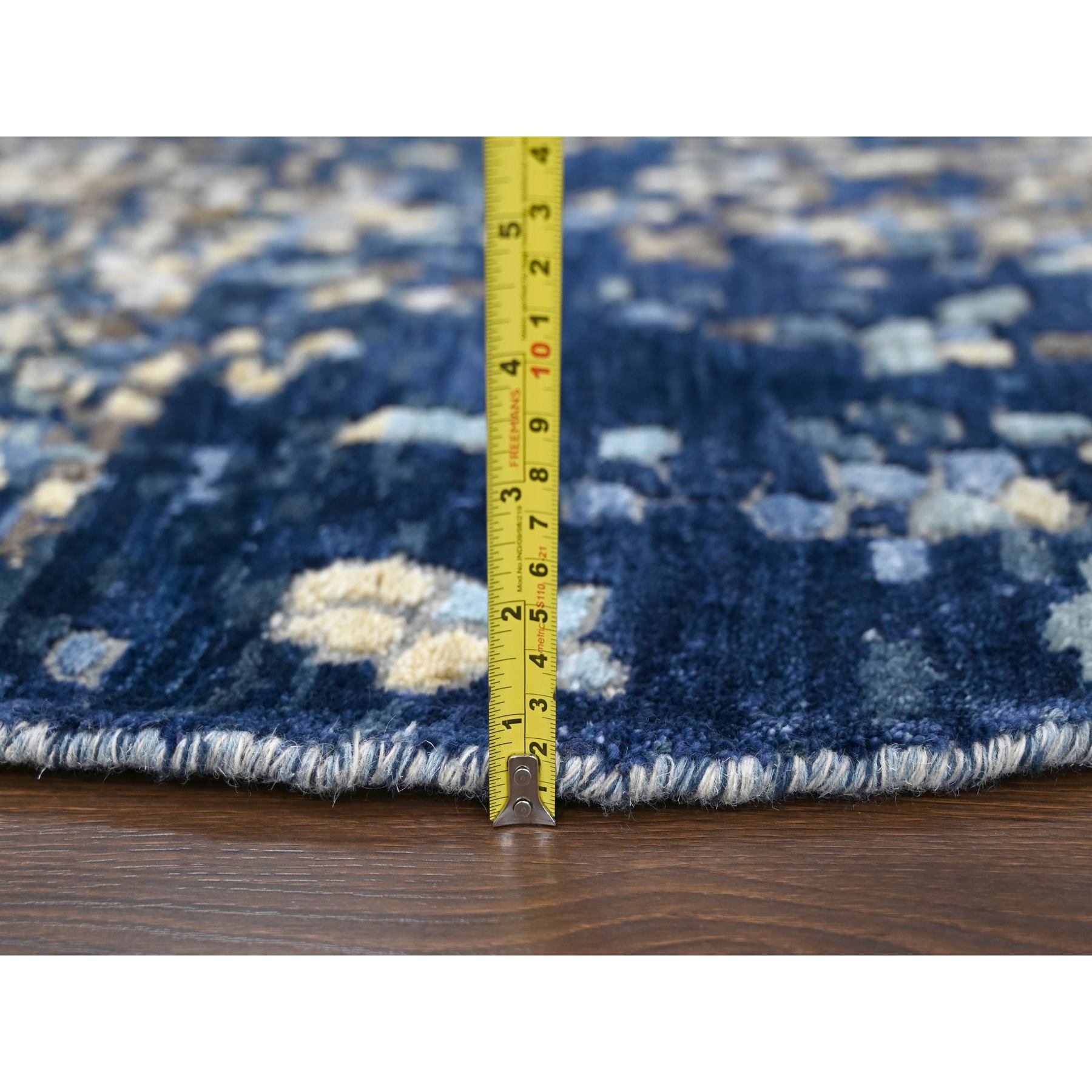 Modern-and-Contemporary-Hand-Knotted-Rug-423760