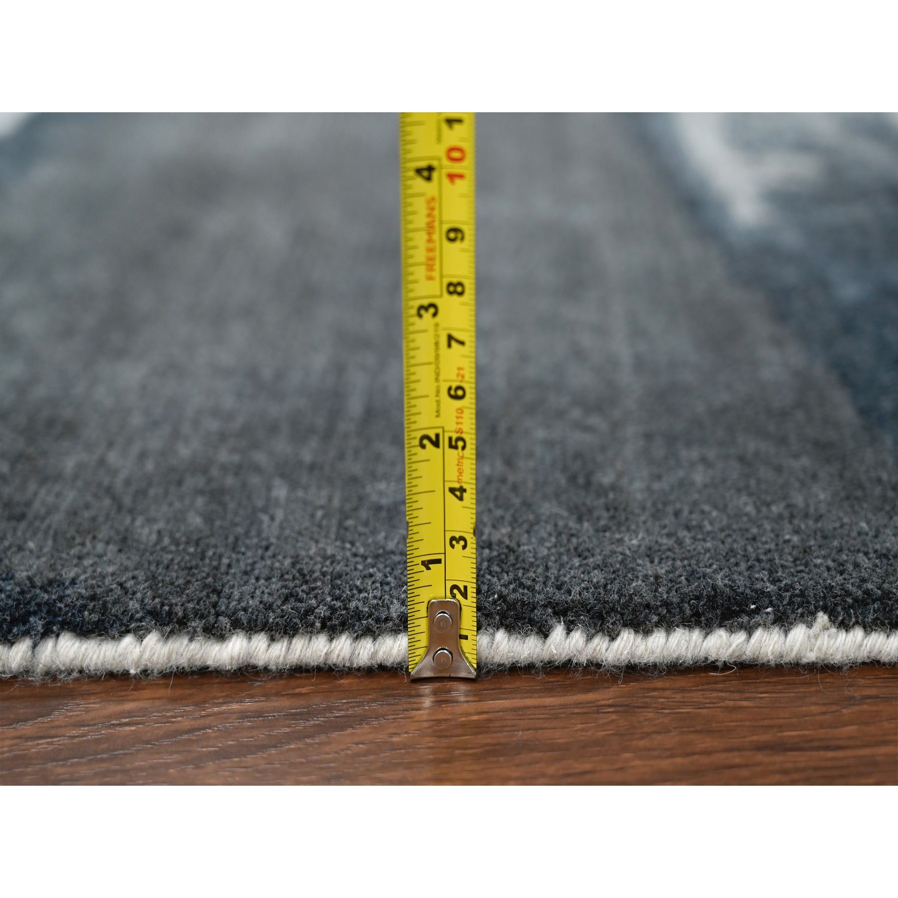 Modern-and-Contemporary-Hand-Knotted-Rug-423820
