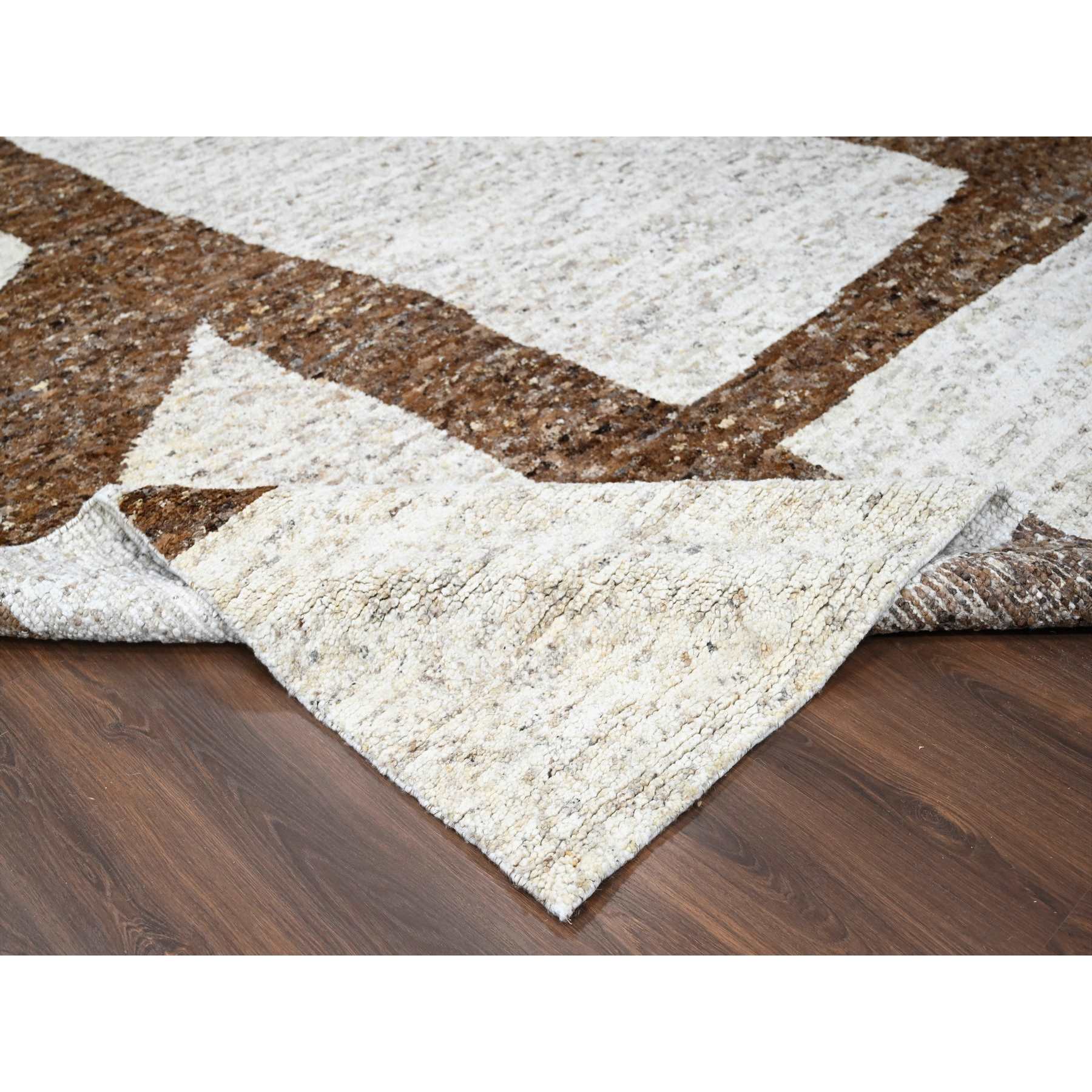 Modern-and-Contemporary-Hand-Knotted-Rug-423890