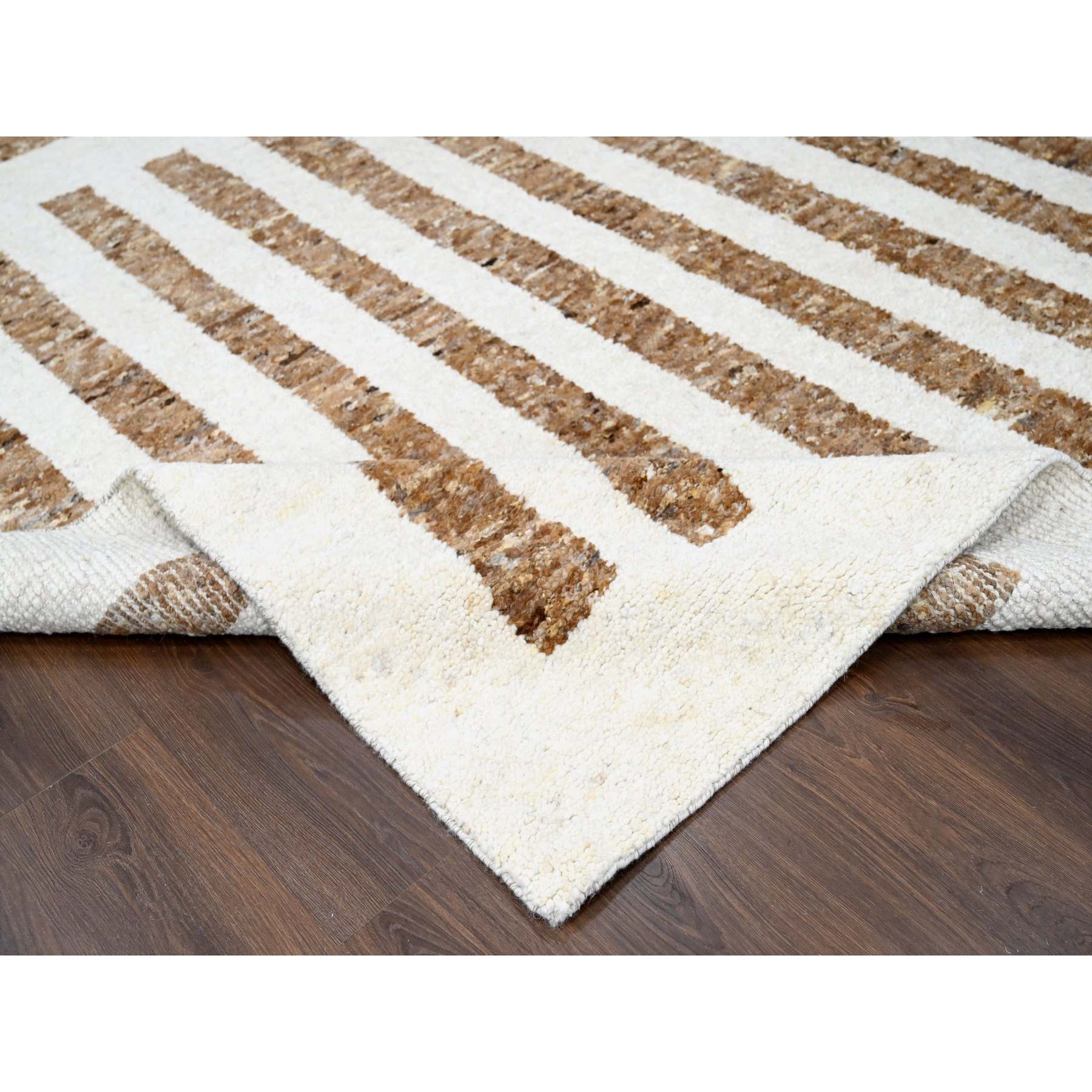 Modern-and-Contemporary-Hand-Knotted-Rug-424125