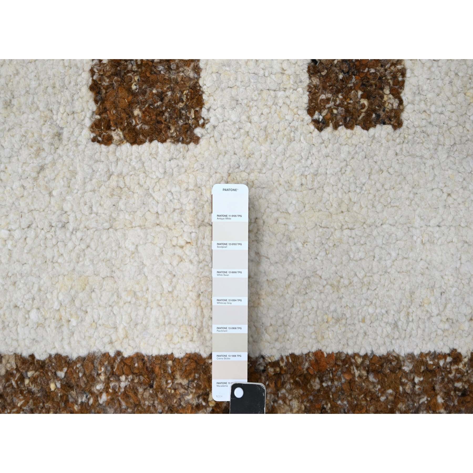 Modern-and-Contemporary-Hand-Knotted-Rug-424230