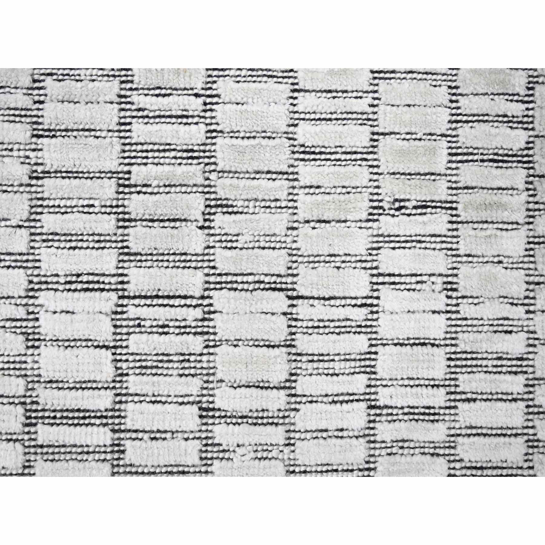 Modern-and-Contemporary-Hand-Loomed-Rug-422925