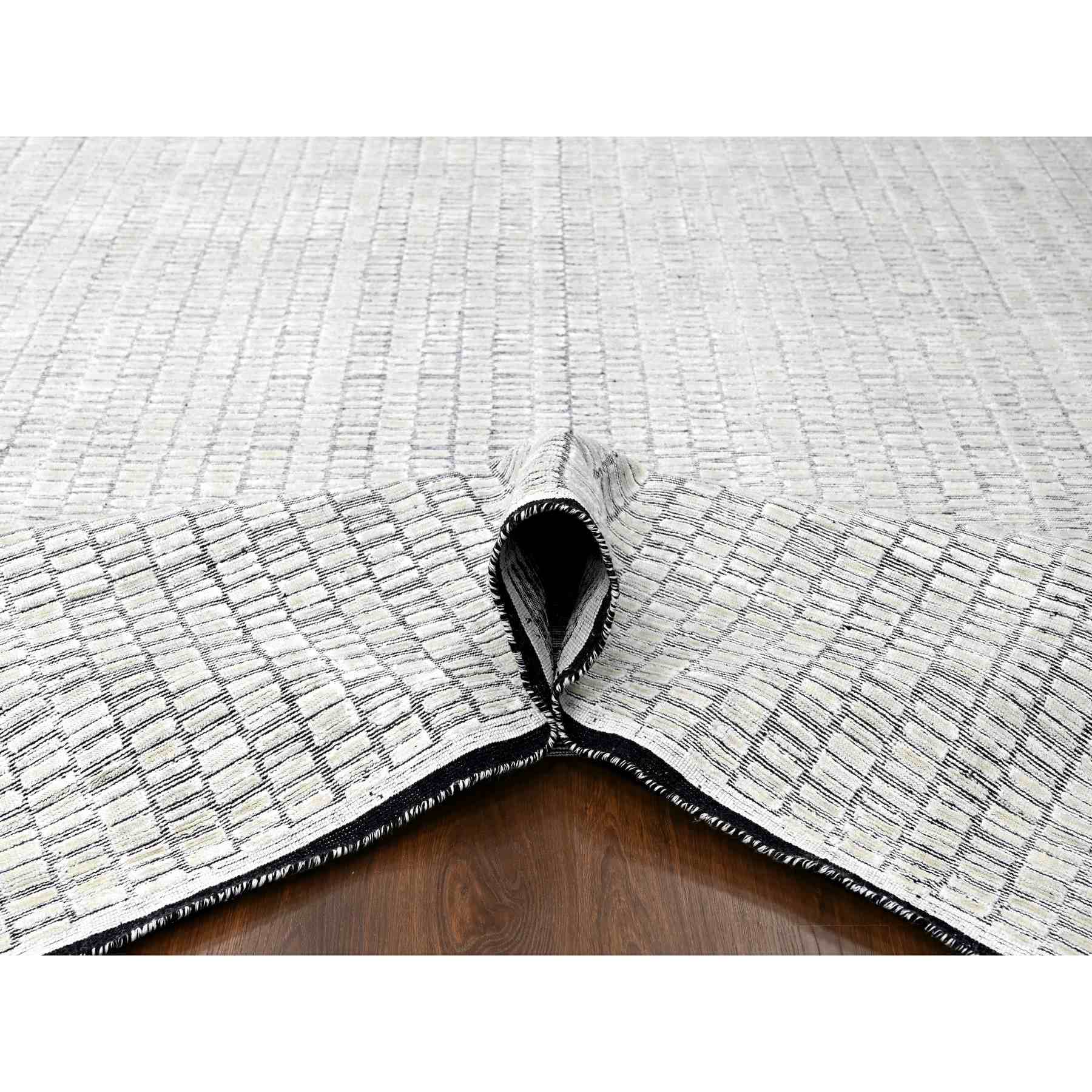 Modern-and-Contemporary-Hand-Loomed-Rug-422930