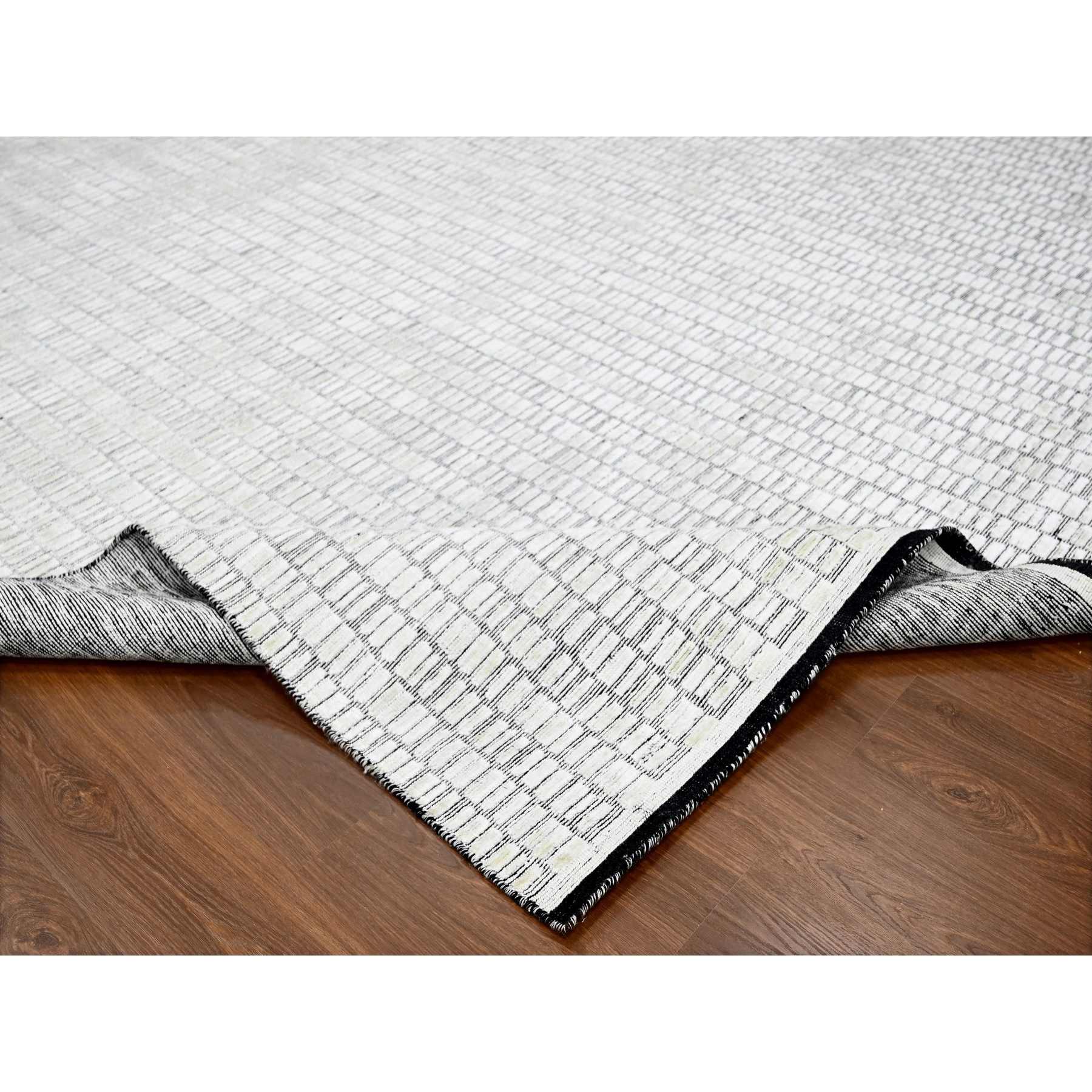 Modern-and-Contemporary-Hand-Loomed-Rug-422940