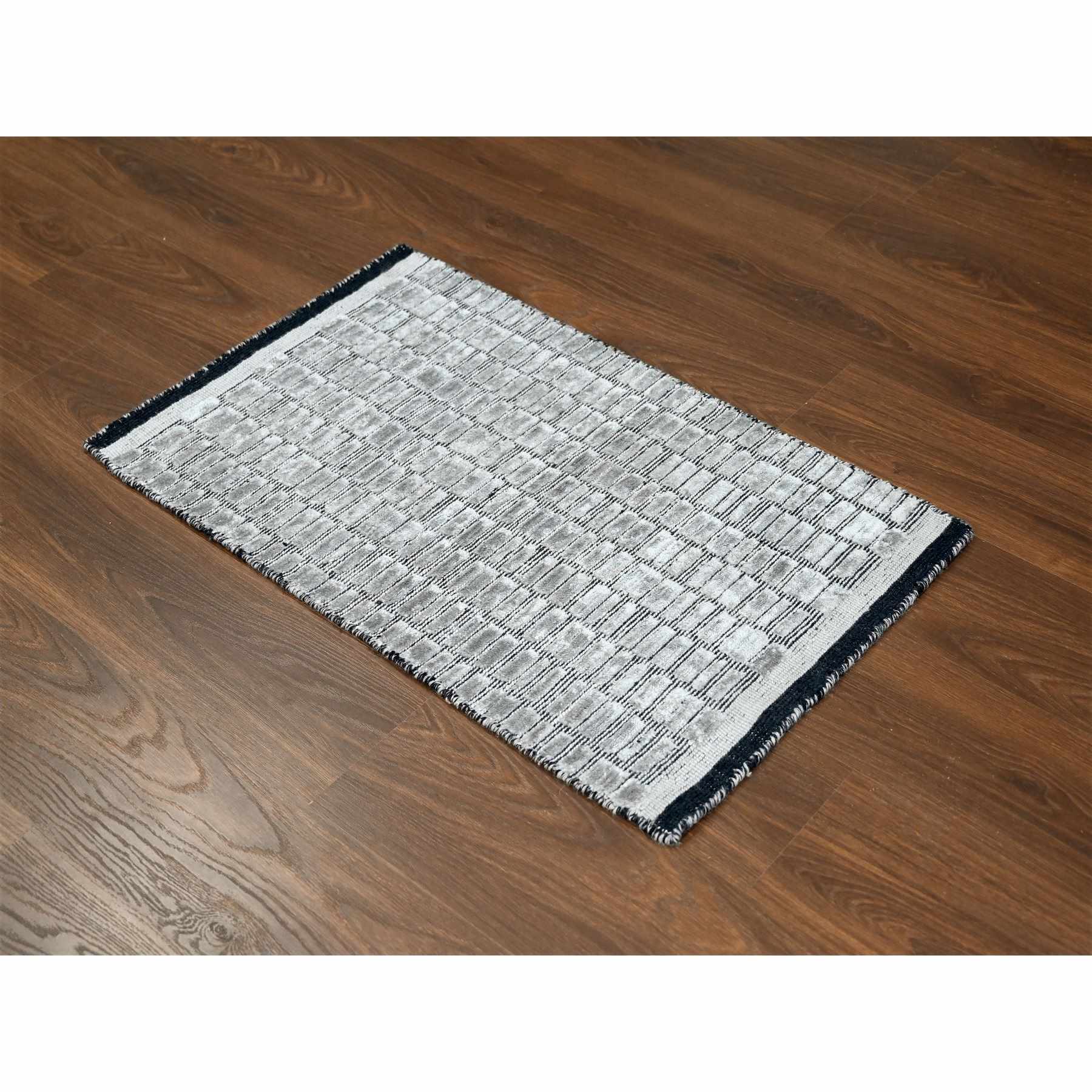 Modern-and-Contemporary-Hand-Loomed-Rug-423085