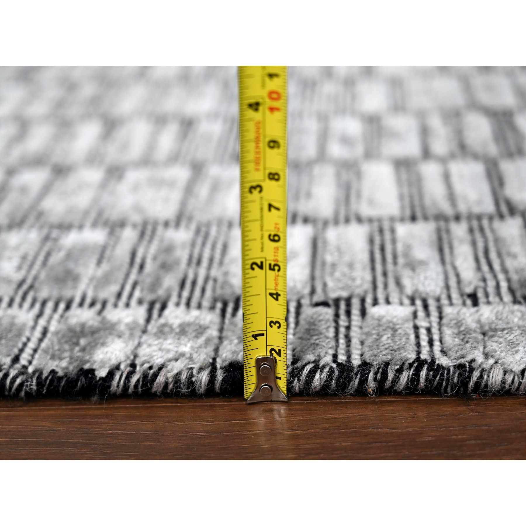 Modern-and-Contemporary-Hand-Loomed-Rug-423085