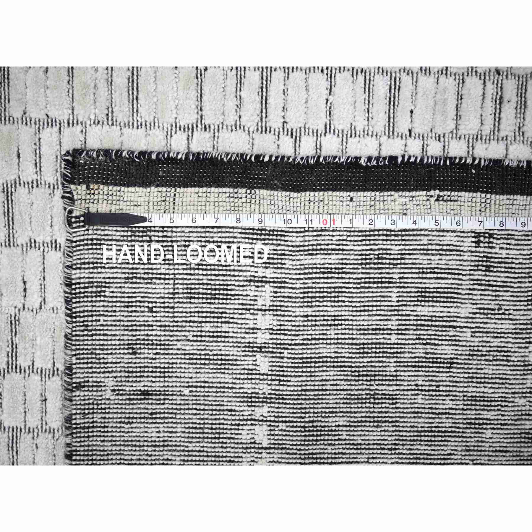 Modern-and-Contemporary-Hand-Loomed-Rug-423160