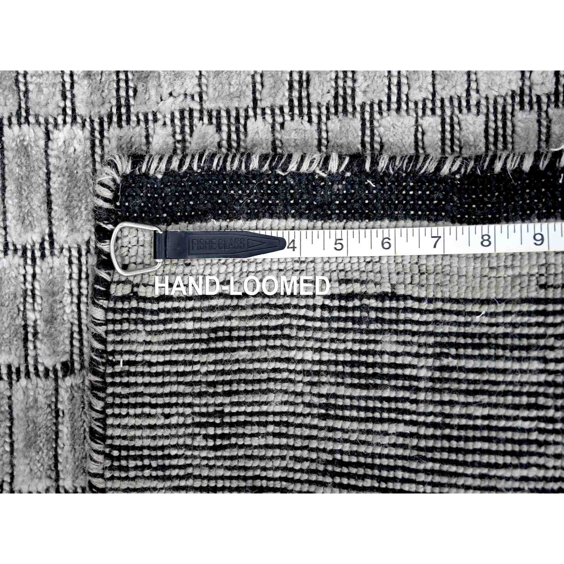 Modern-and-Contemporary-Hand-Loomed-Rug-423280