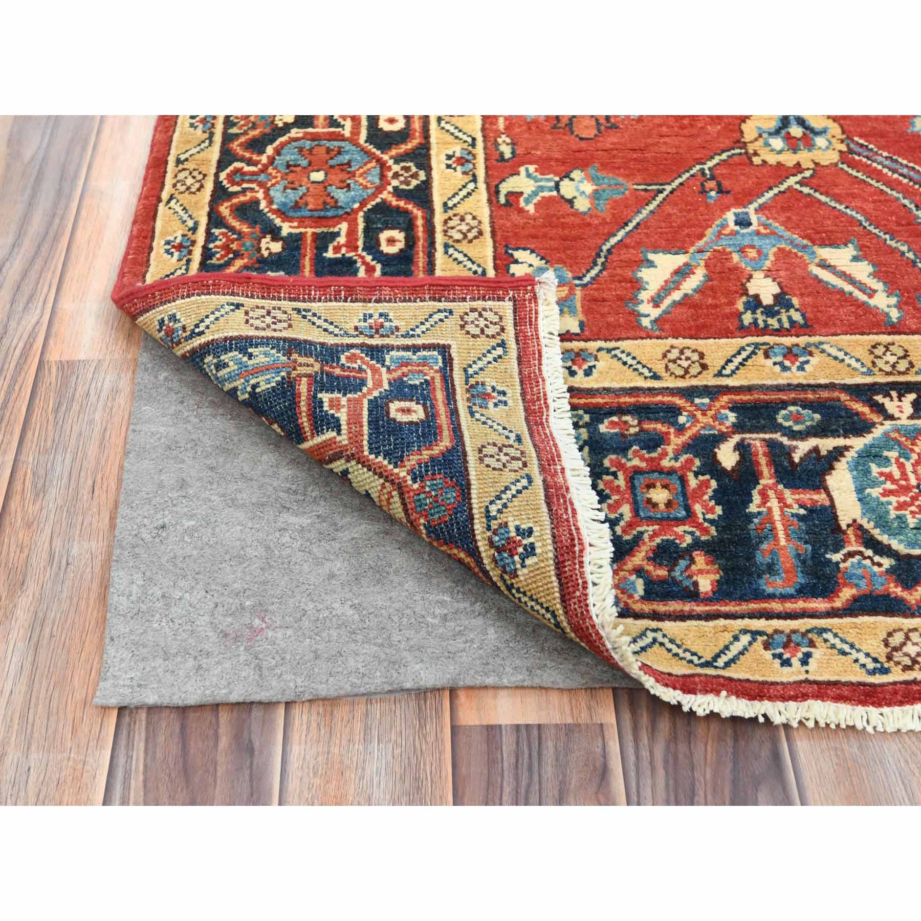Heriz-Hand-Knotted-Rug-425110
