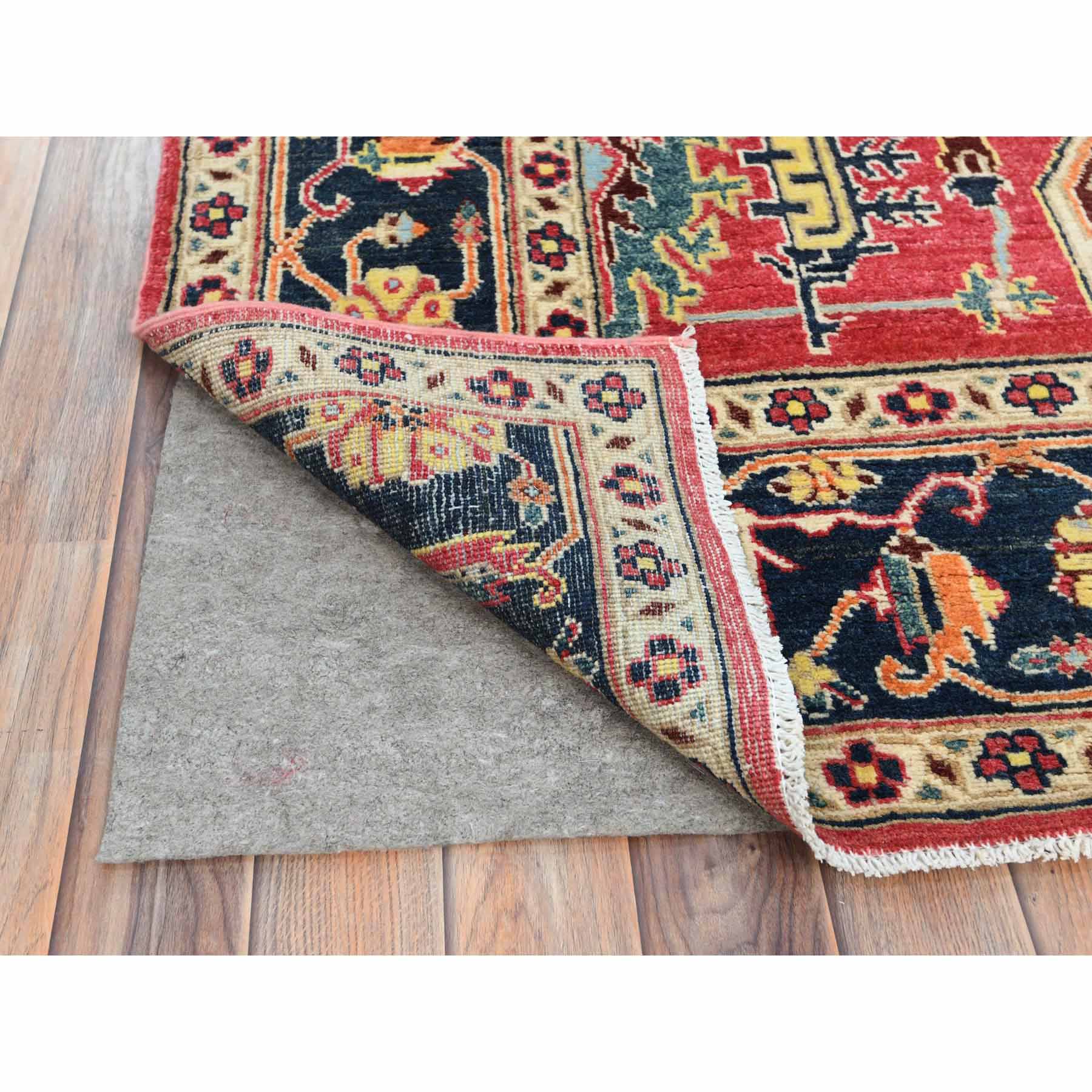 Heriz-Hand-Knotted-Rug-425115