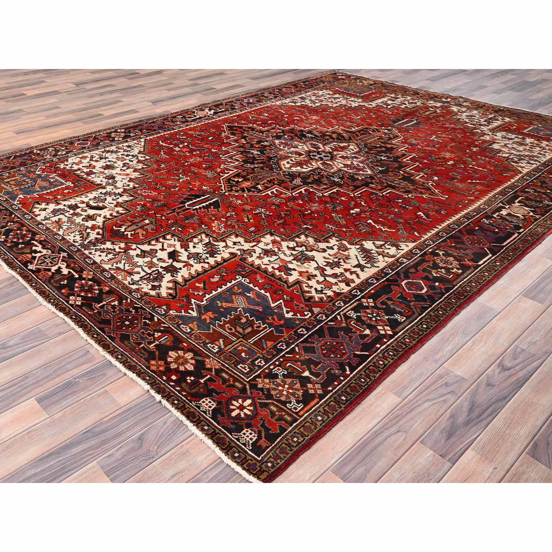 Heriz-Hand-Knotted-Rug-426925