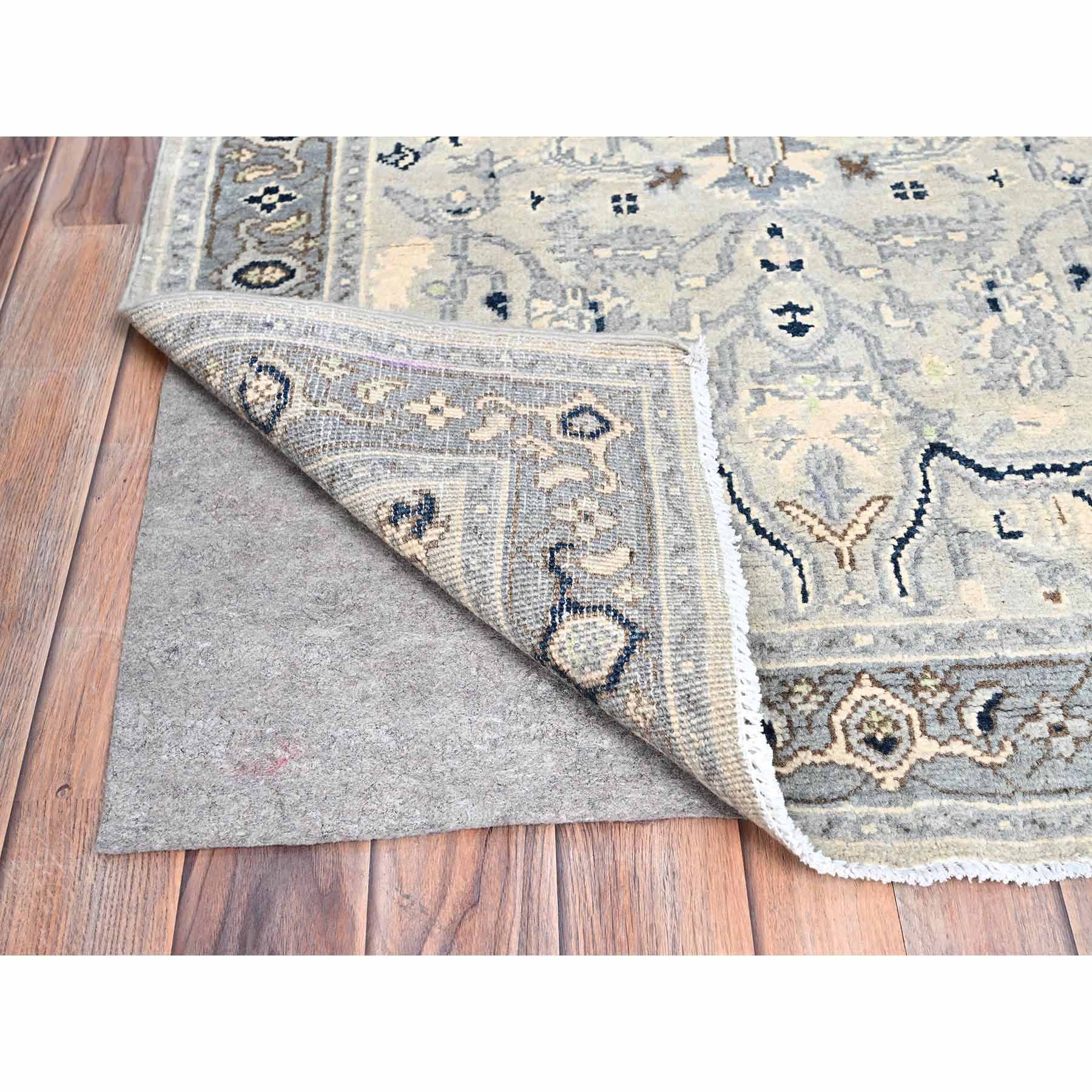 Heriz-Hand-Knotted-Rug-427550