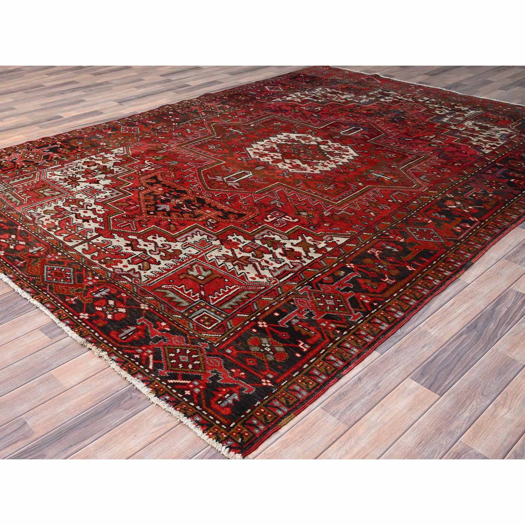 Heriz-Hand-Knotted-Rug-427850