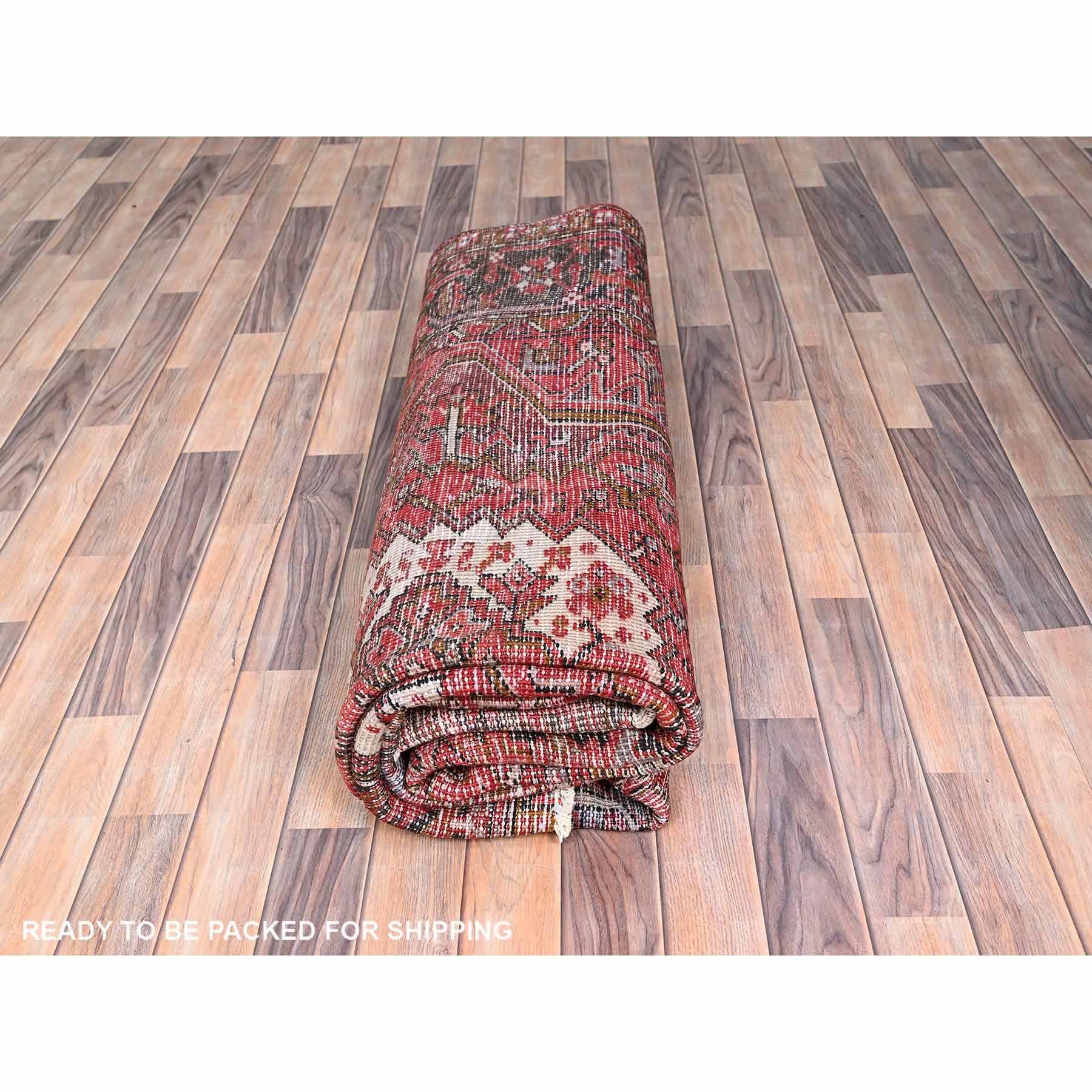 Heriz-Hand-Knotted-Rug-427850