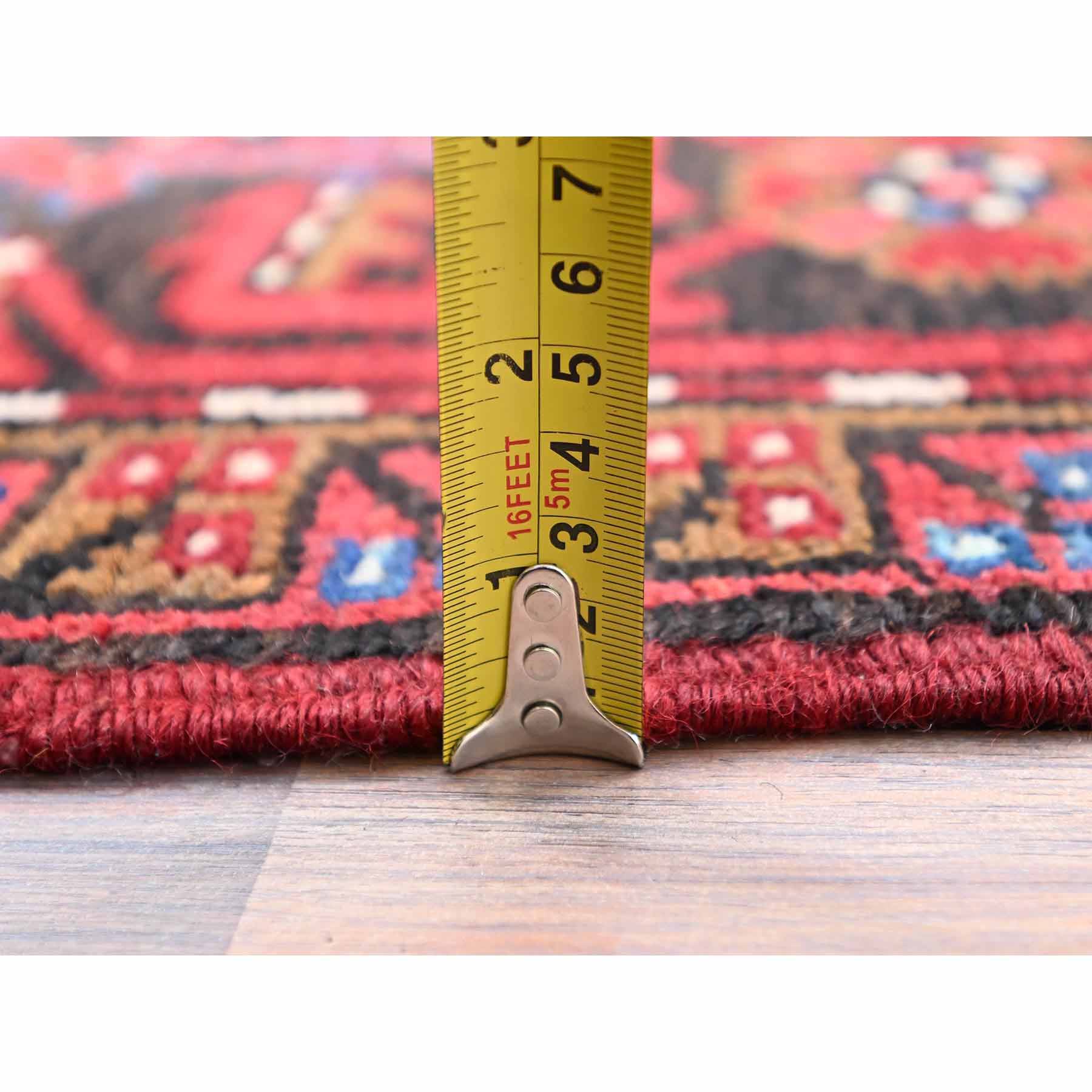 Heriz-Hand-Knotted-Rug-427850